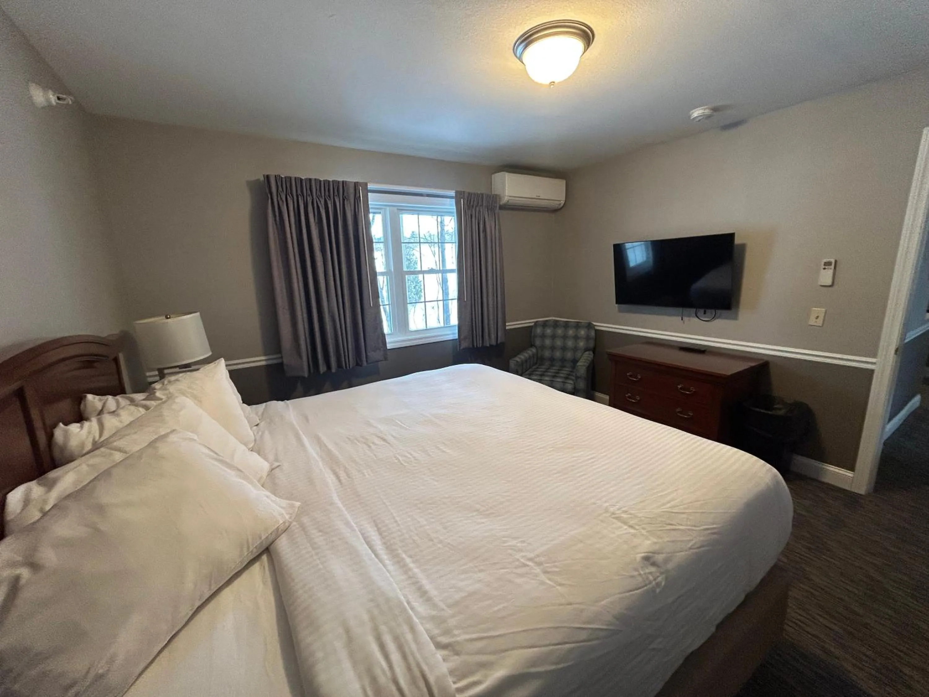 Bed in Golden Gables Inn Dazzler Select by Wyndham