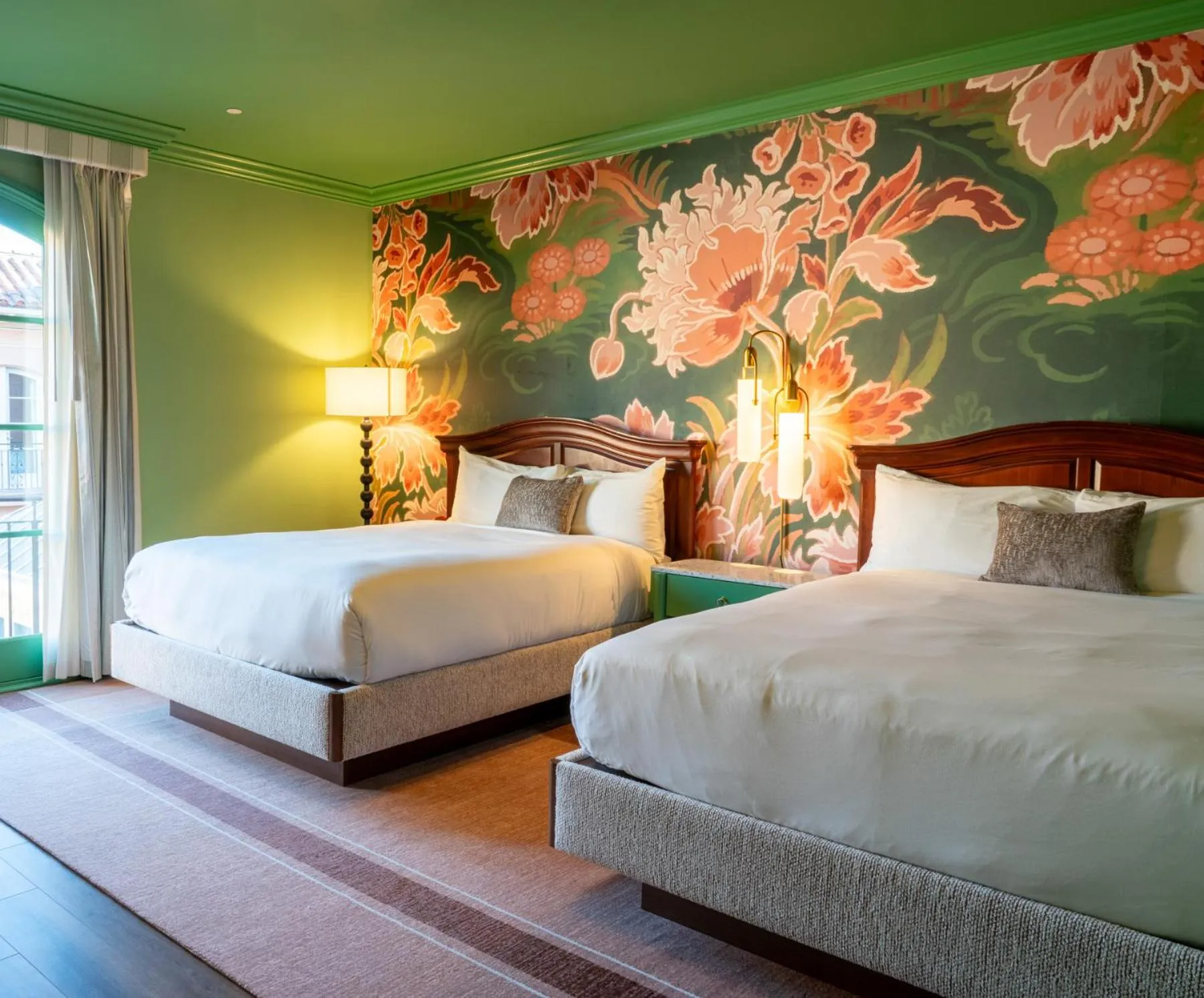 Bed in Carlton Hotel