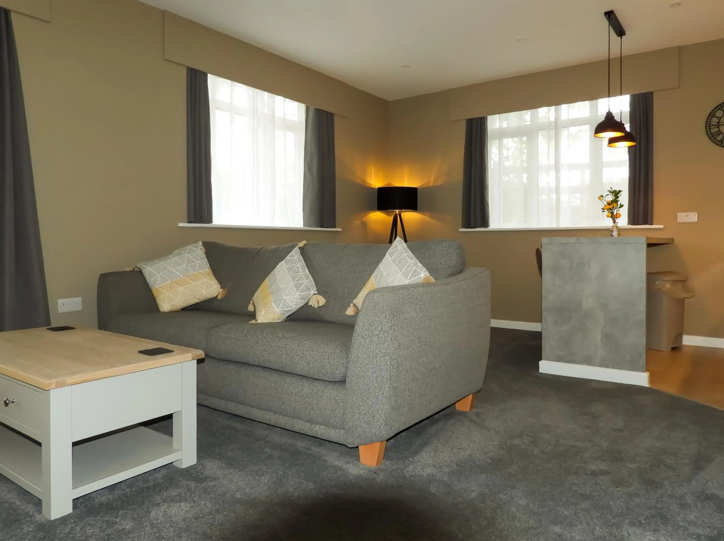 Living room in South Lawn Hotel