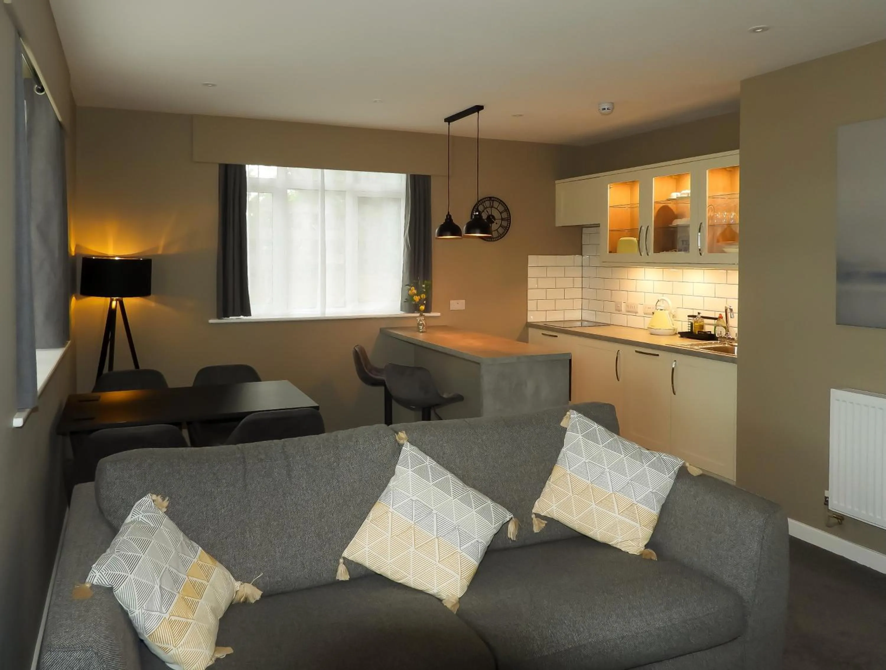 Kitchen or kitchenette in South Lawn Hotel