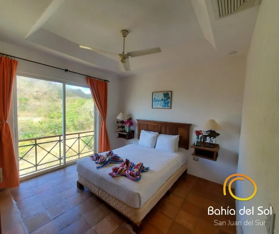 Bed in Bahia Del Sol Villas & Condominiums