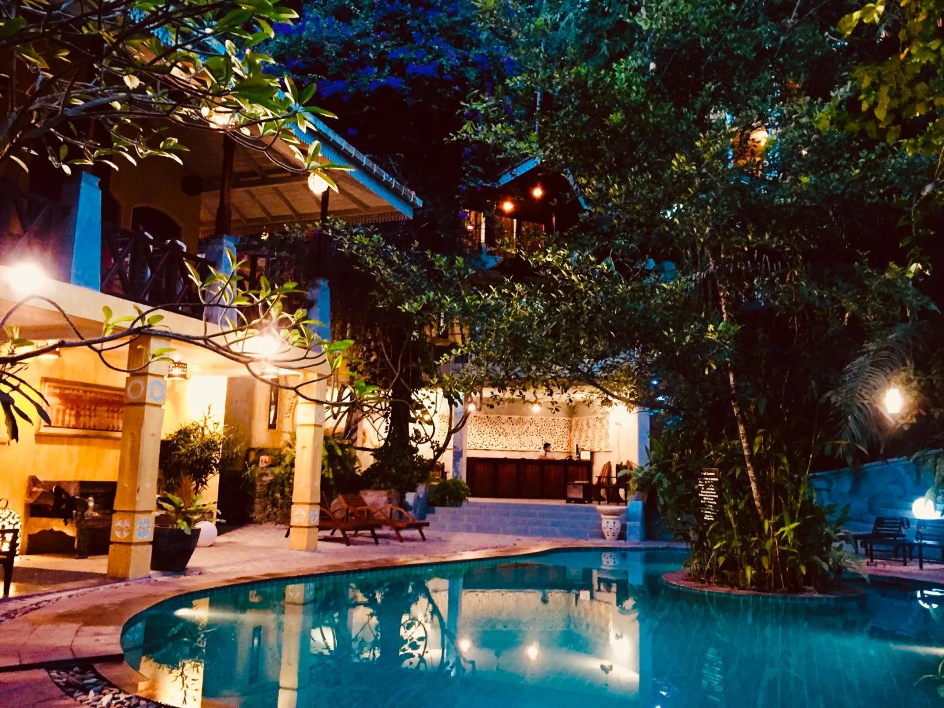 Swimming pool in Thambapanni Retreat