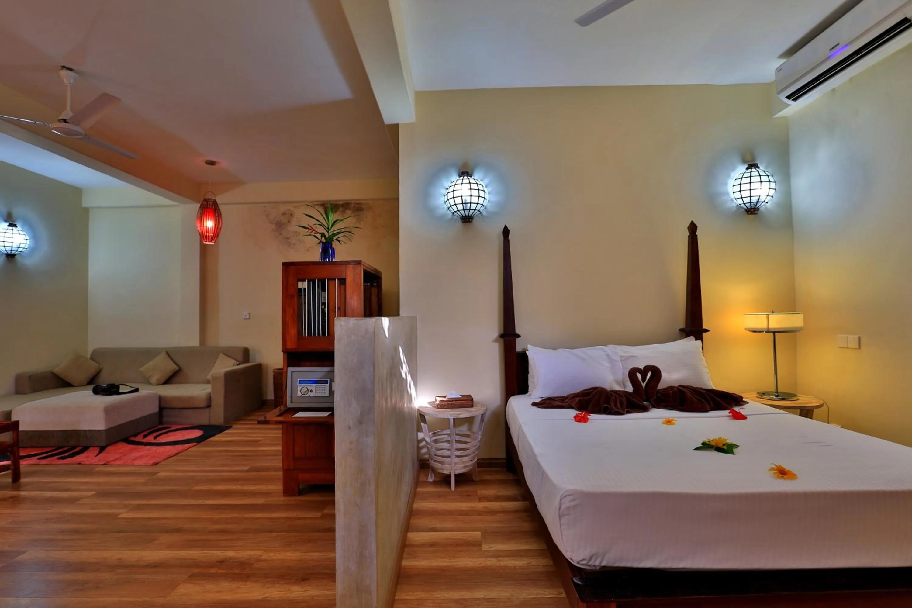 Bedroom, Bed in Thambapanni Retreat
