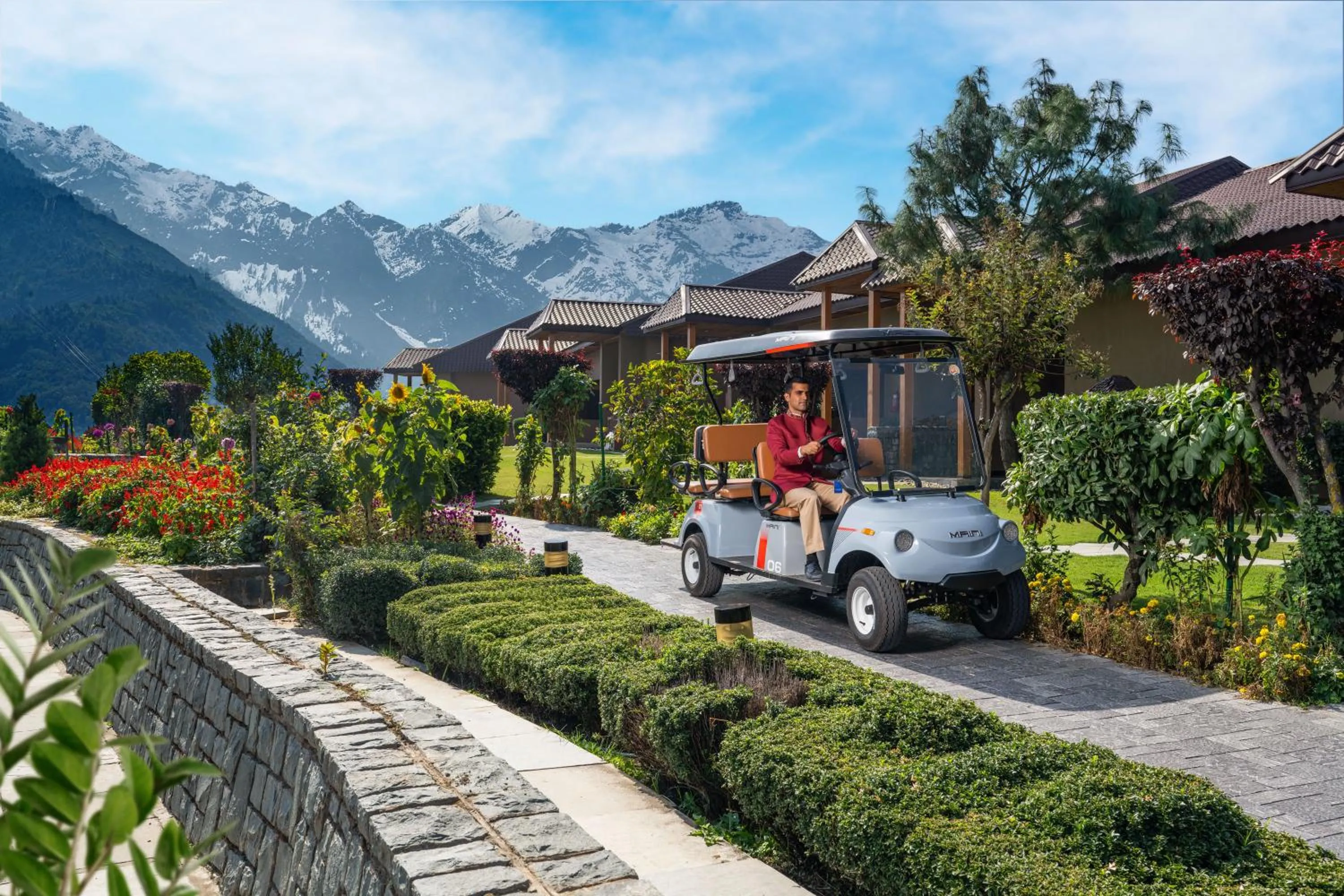 Garden in Taj Dal View Srinagar