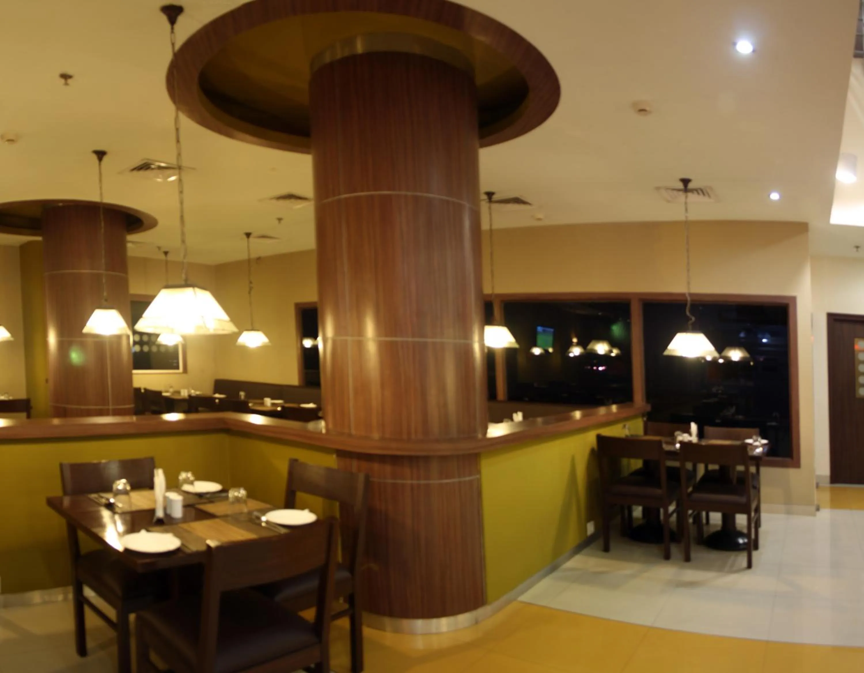Restaurant/places to eat in Ginger Tirupur