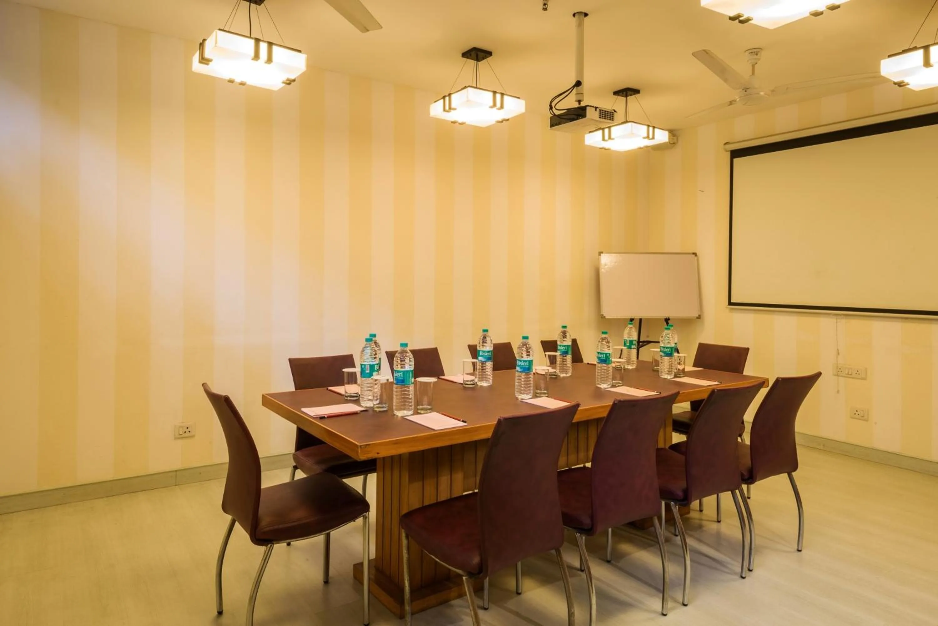Meeting/conference room in Home@F37 Kailash Colony Metro