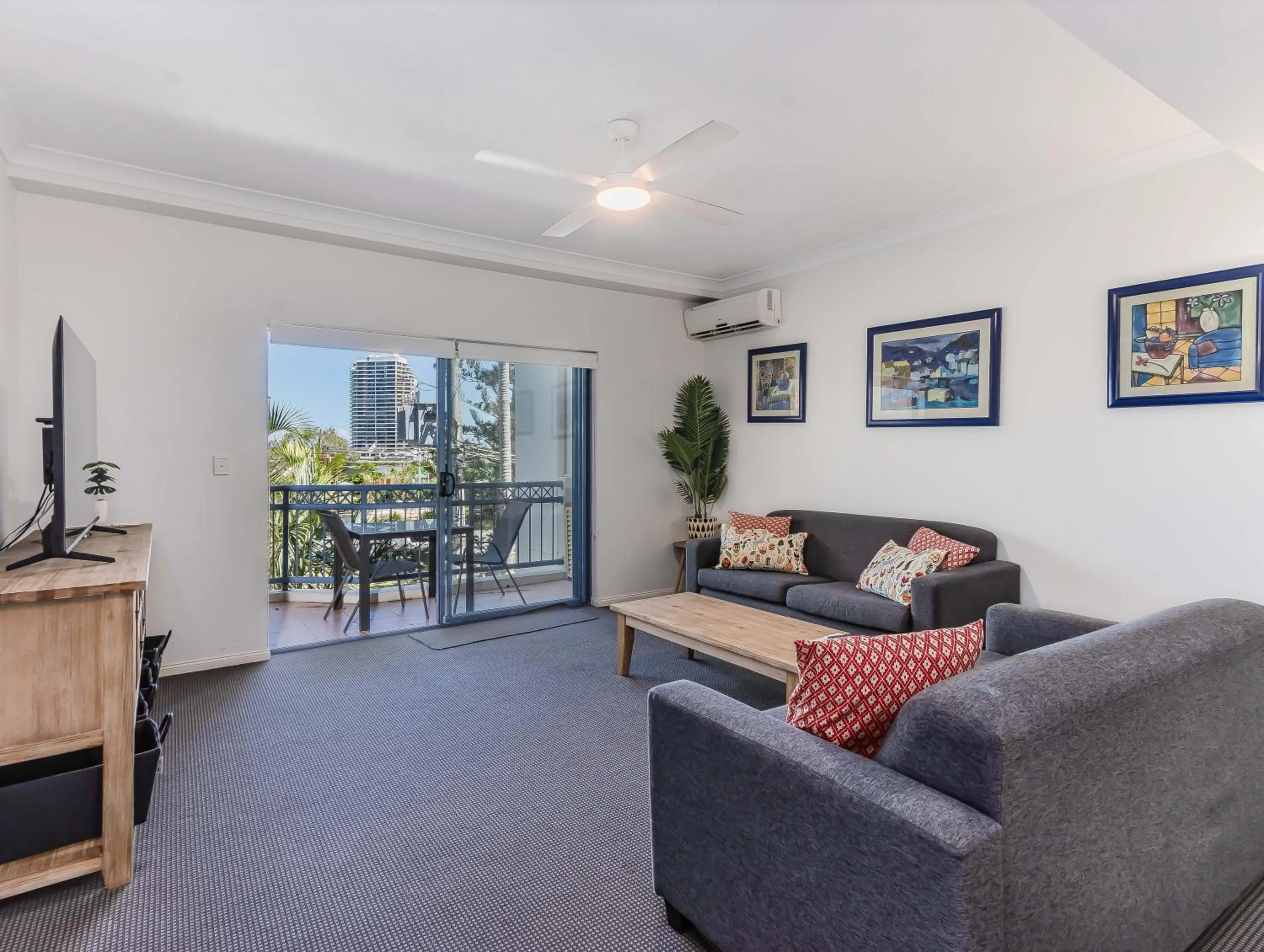 Living room in Bella Mare Coolangatta Beachside Apartments