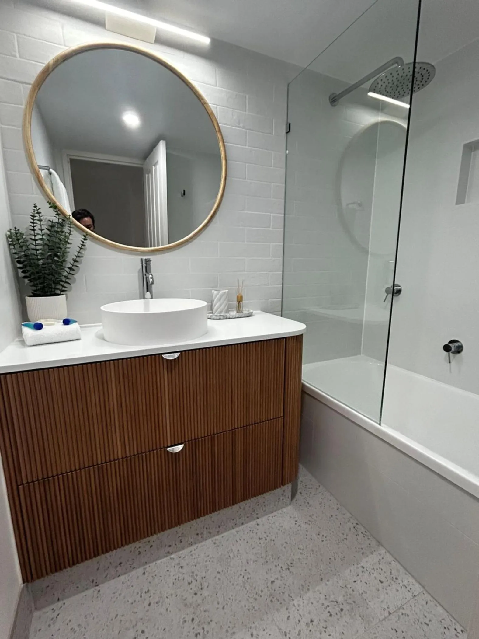 Shower in Bella Mare Coolangatta Beachside Apartments