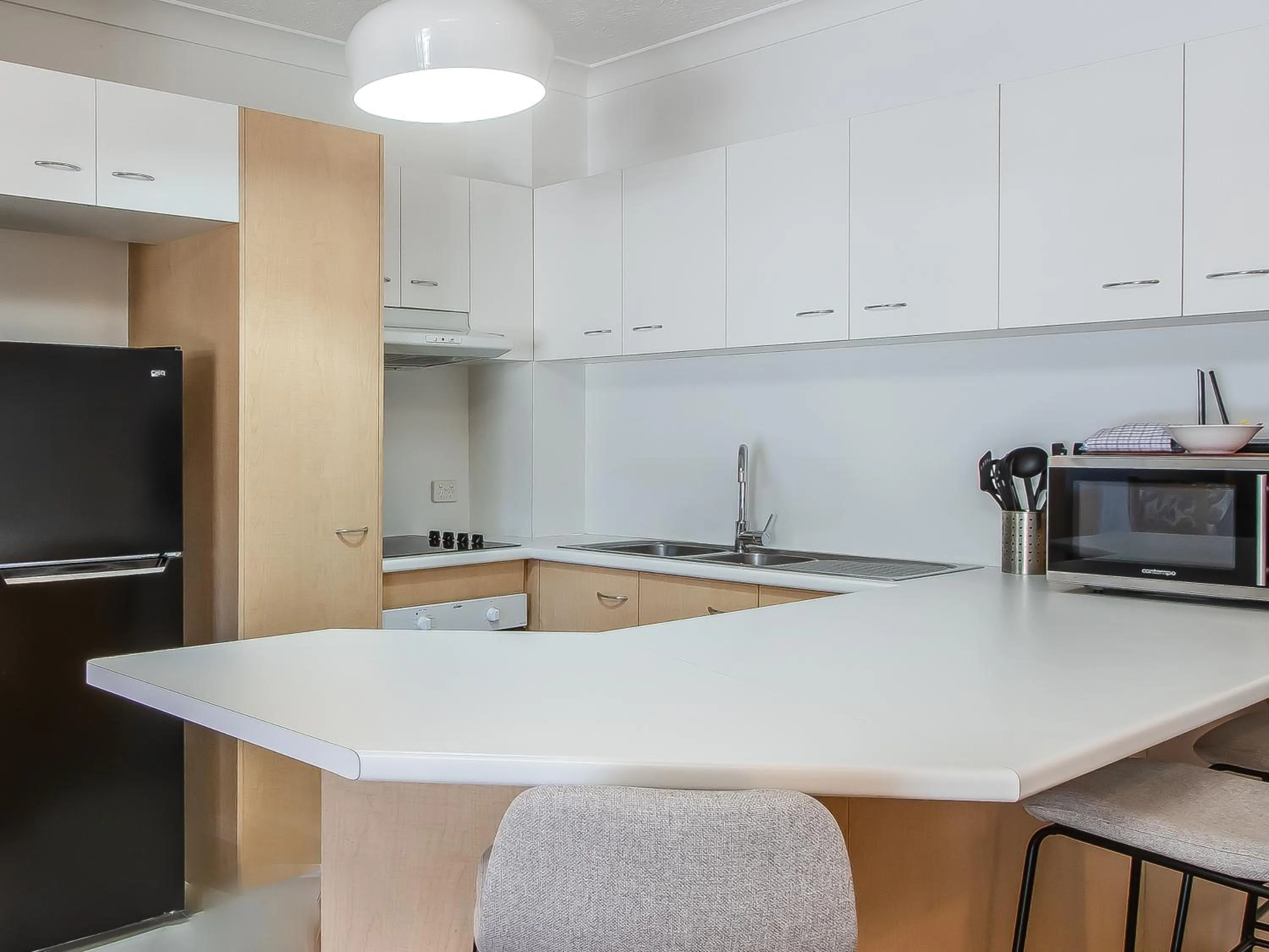 kitchen in Bella Mare Coolangatta Beachside Apartments