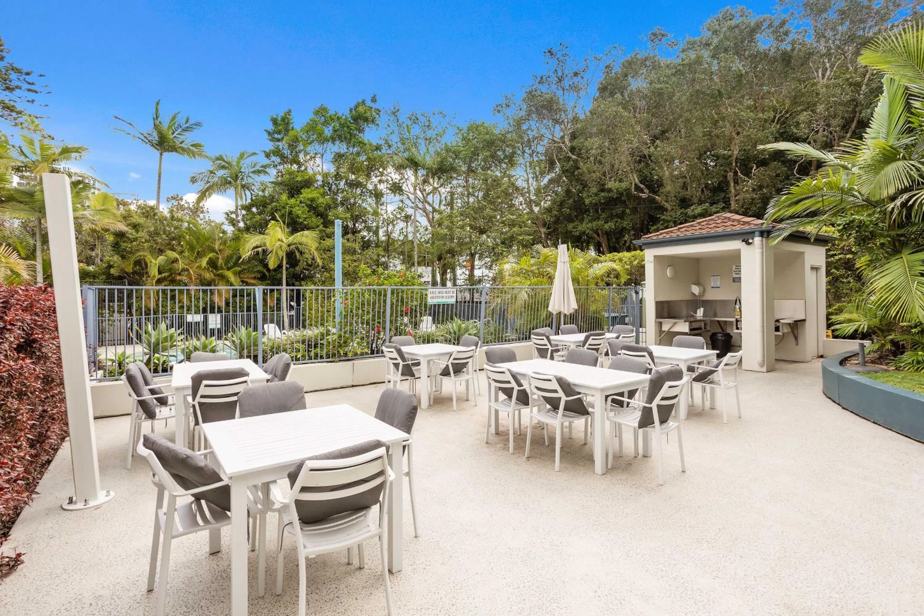 Day in Bella Mare Coolangatta Beachside Apartments