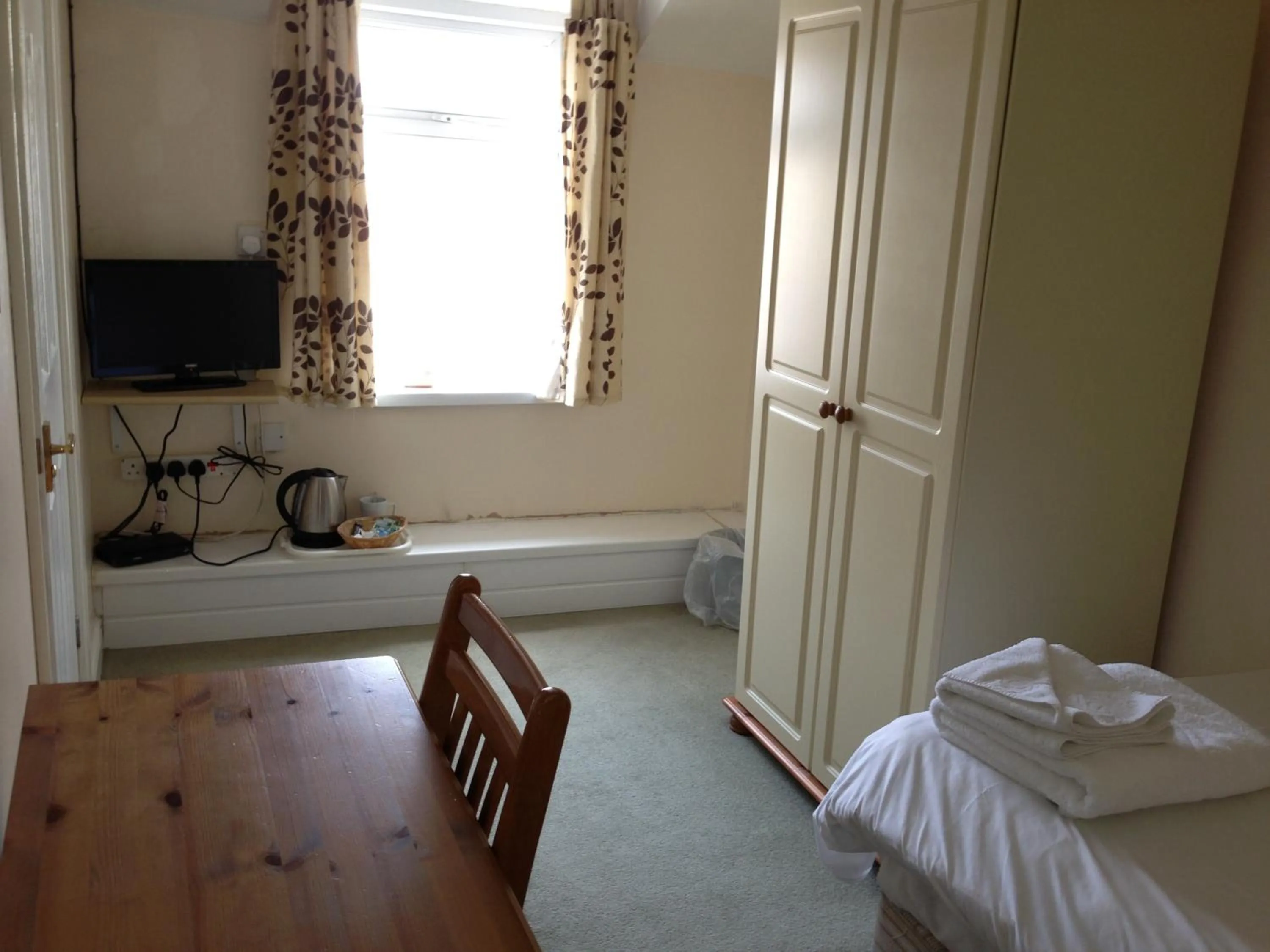 Decorative detail, Bed in Ambrose Hotel