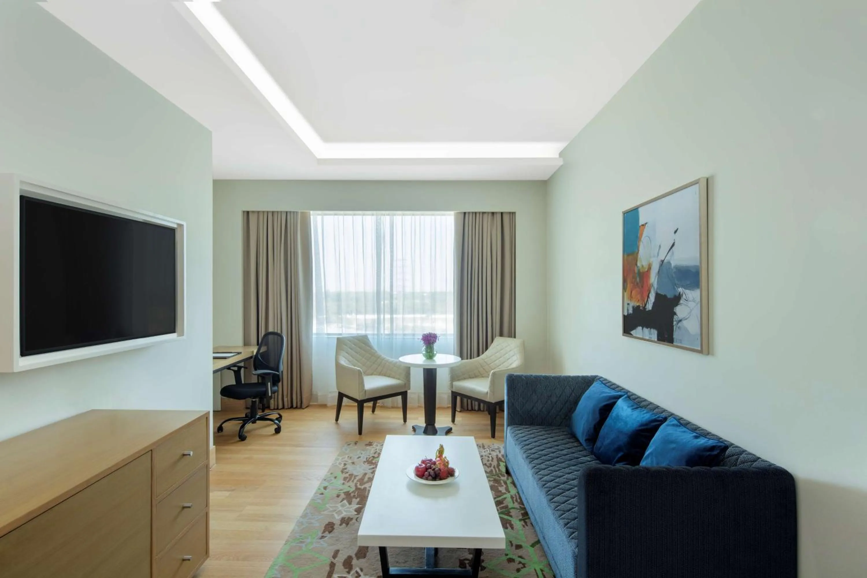 Photo of the whole room in Radisson Gurugram Udyog Vihar