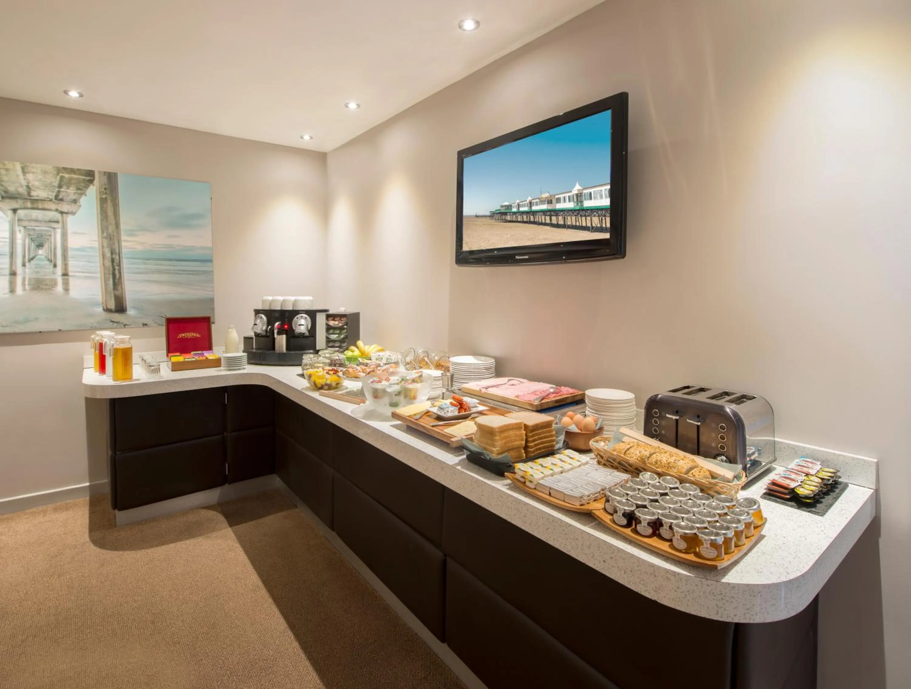 Coffee/tea facilities in Mode Hotel St Annes