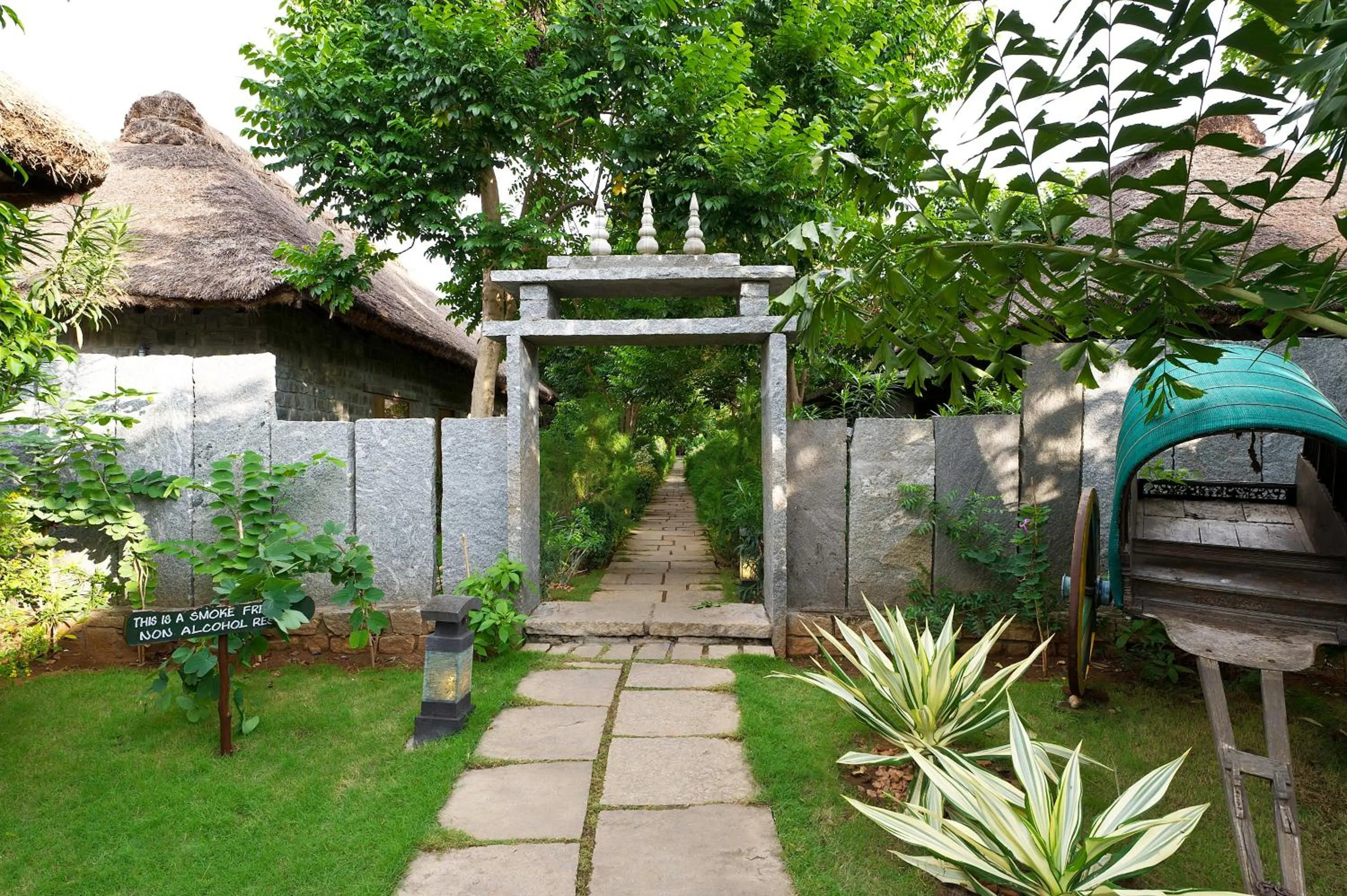 Garden in Halez Sparsa Thiruvannamalai