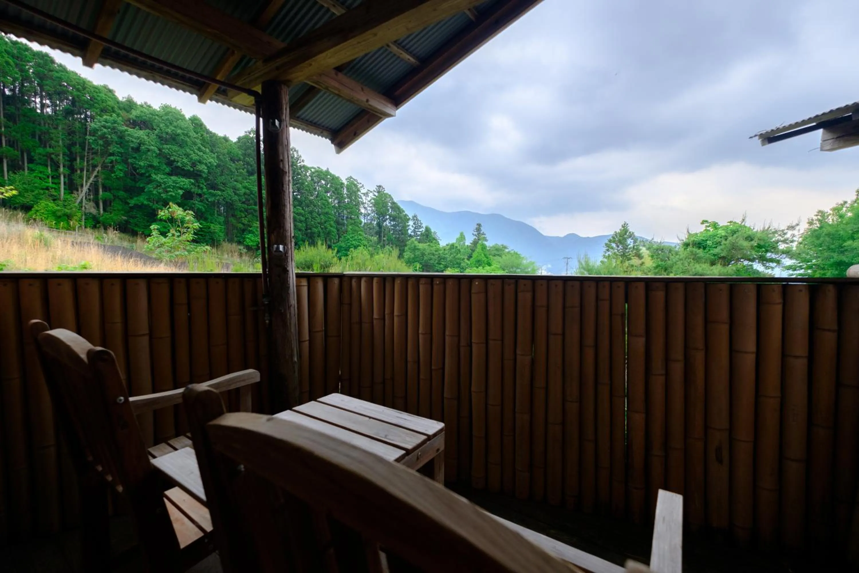 Hot Spring Bath in Yufuin Inakamura Inakaso