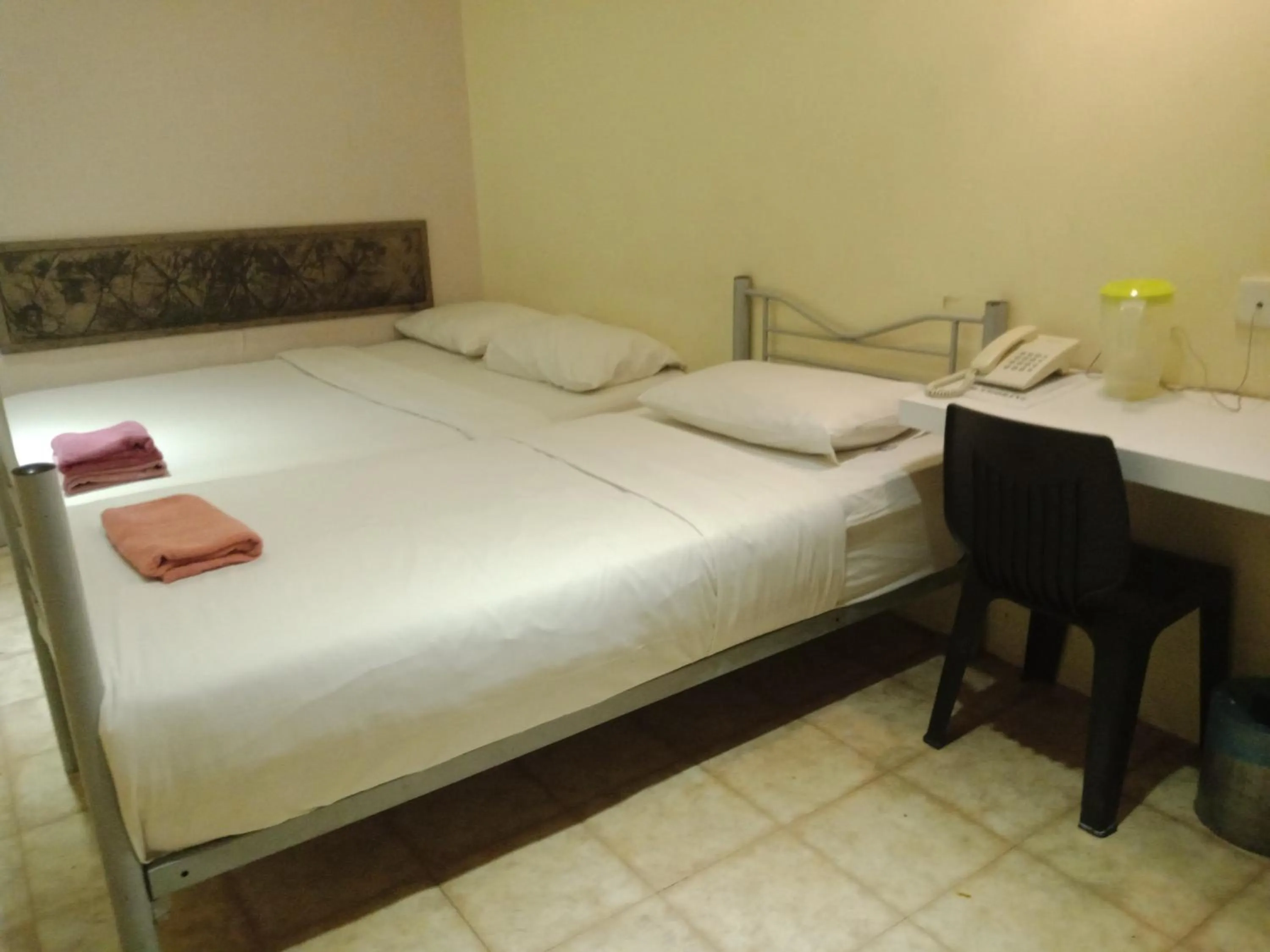 Photo of the whole room, Bed in Hotel 77 Rawang