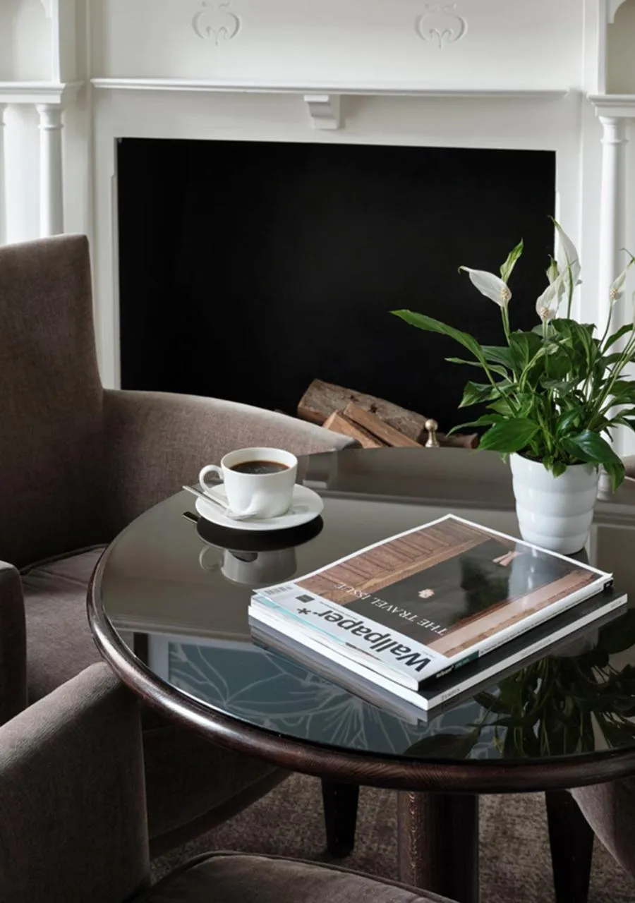 Seating area in Montagu Place Hotel