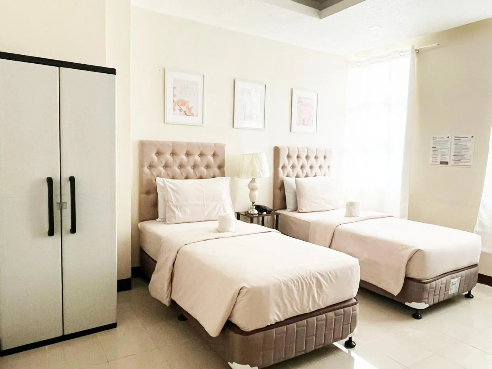 Bed in B&J Guesthouse and Tours