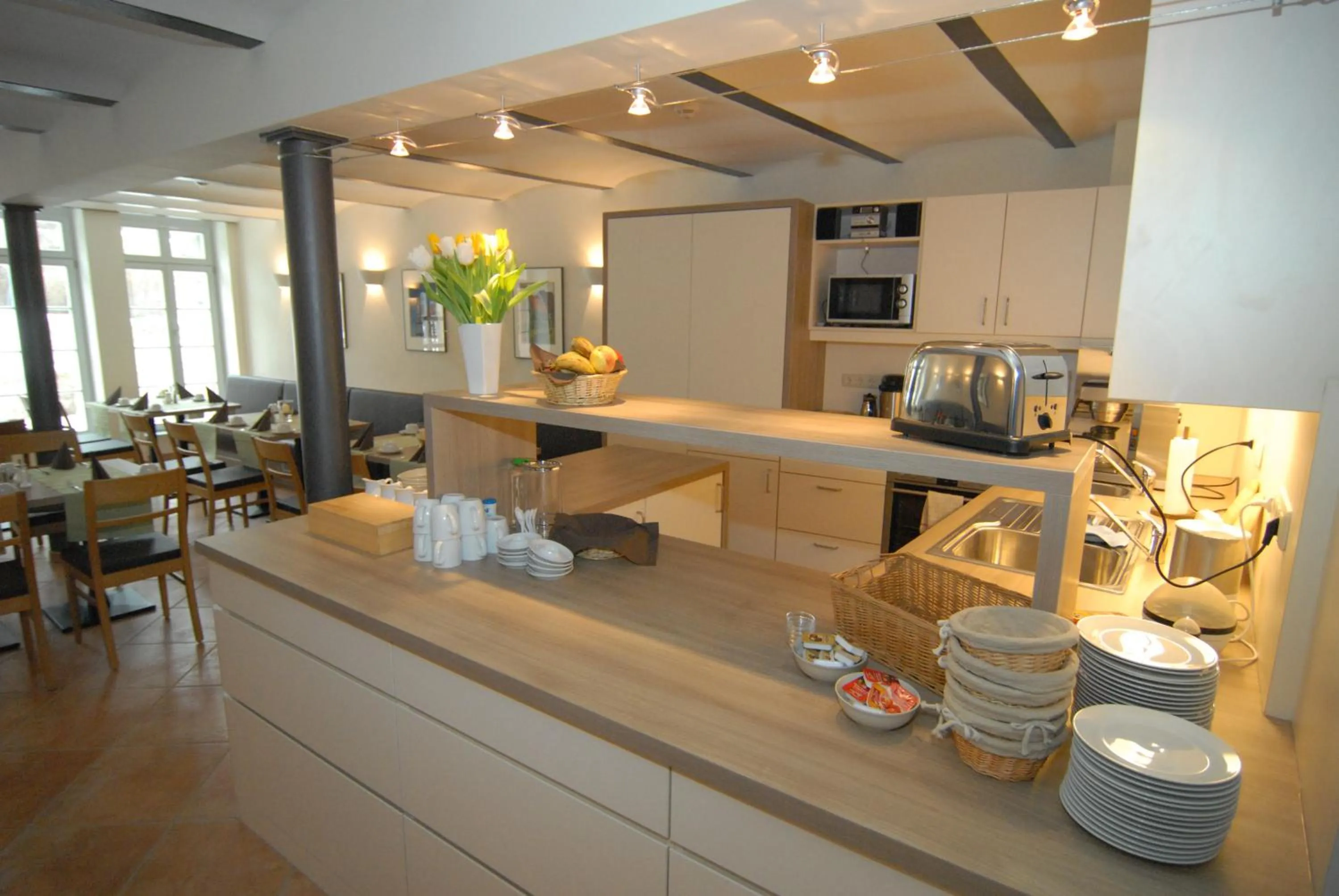 Restaurant/places to eat in Hotel am Goethehaus