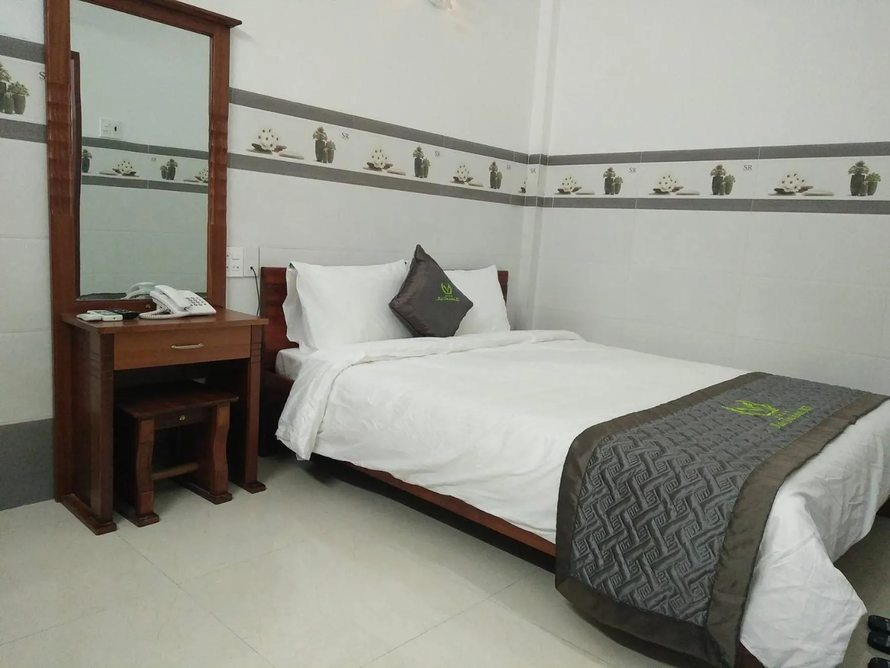 Bed in Mai Tra Hotel