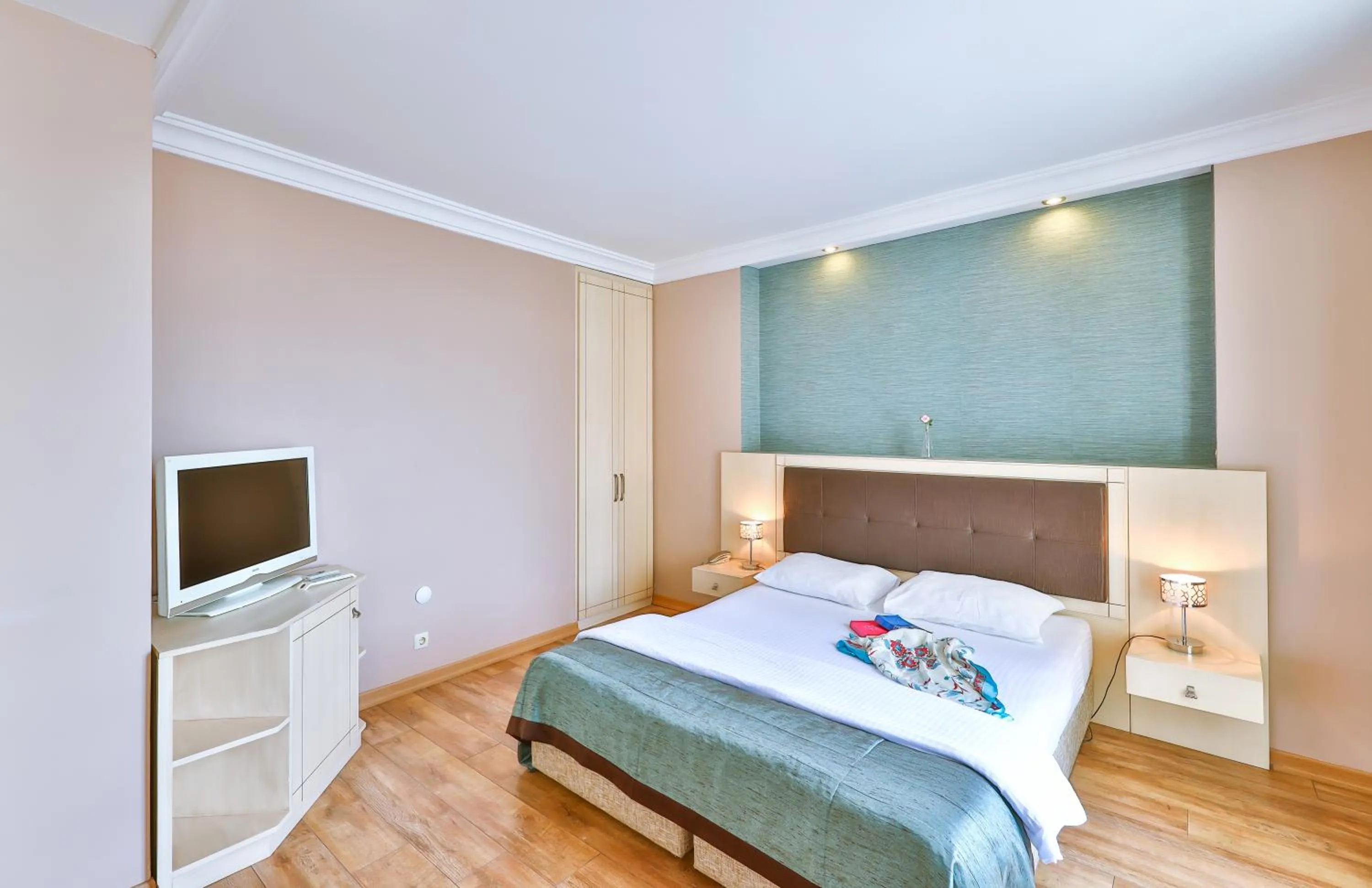 Bed in Buyukada Princess Hotel