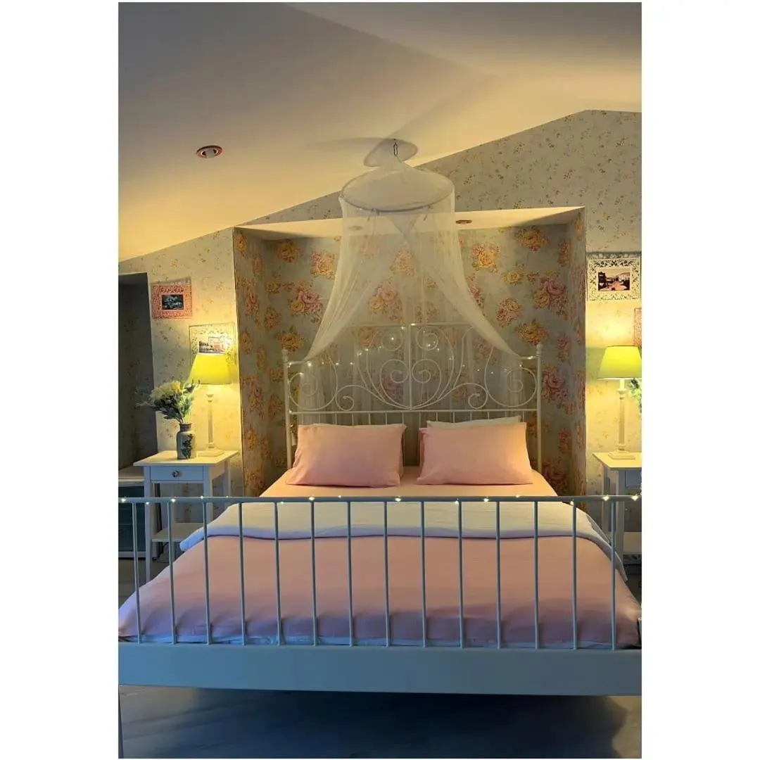 Bed in Buyukada Princess Hotel