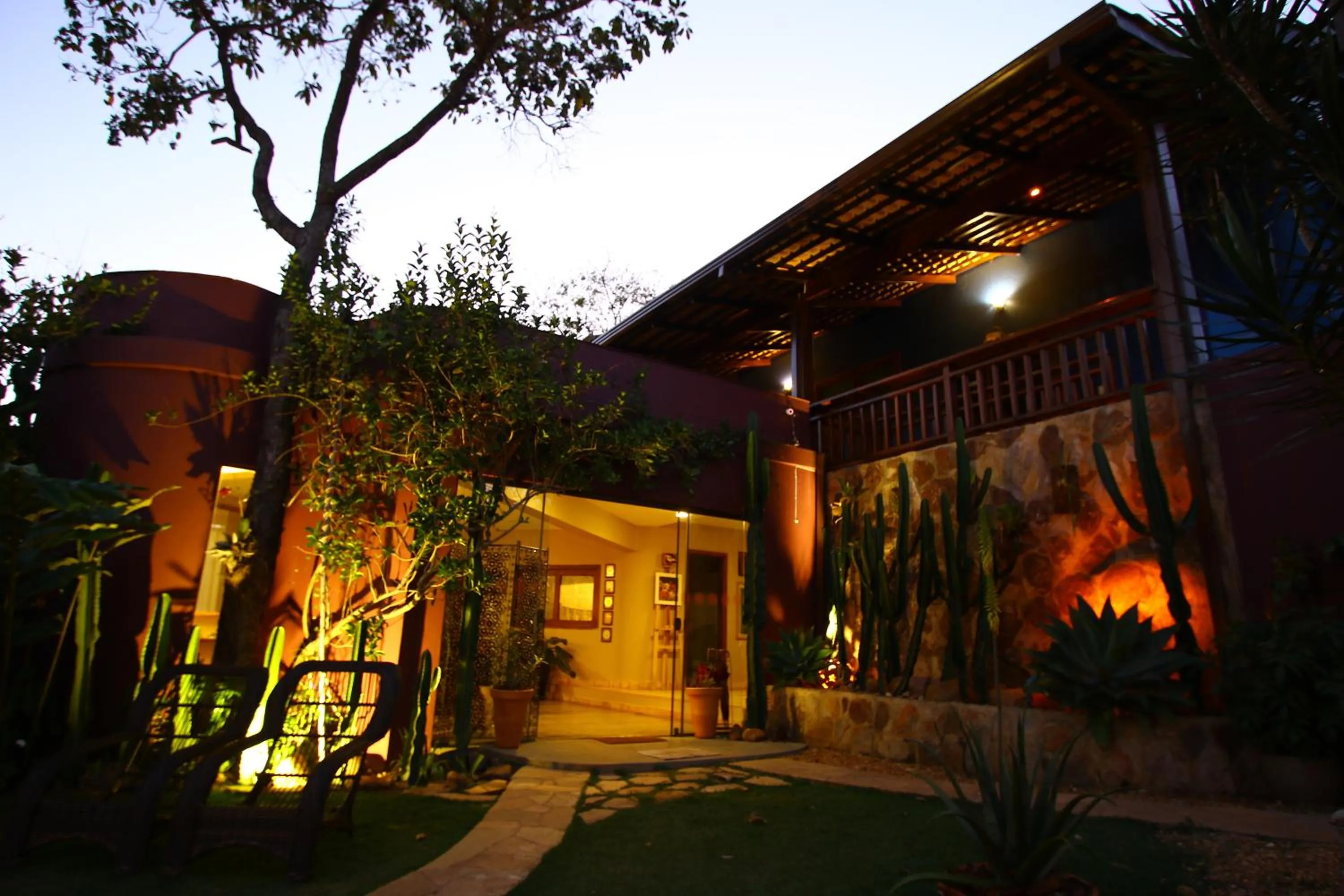 Night in Pousada Maya