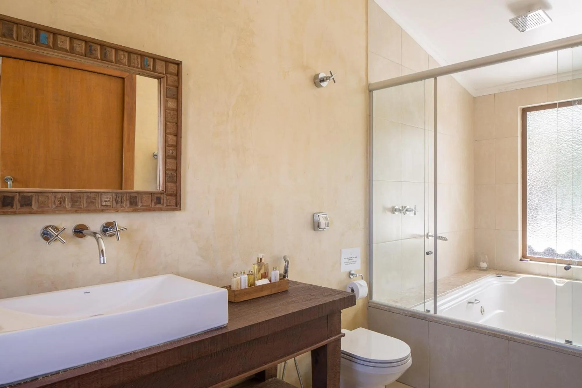 Hot Tub in Pousada Maya