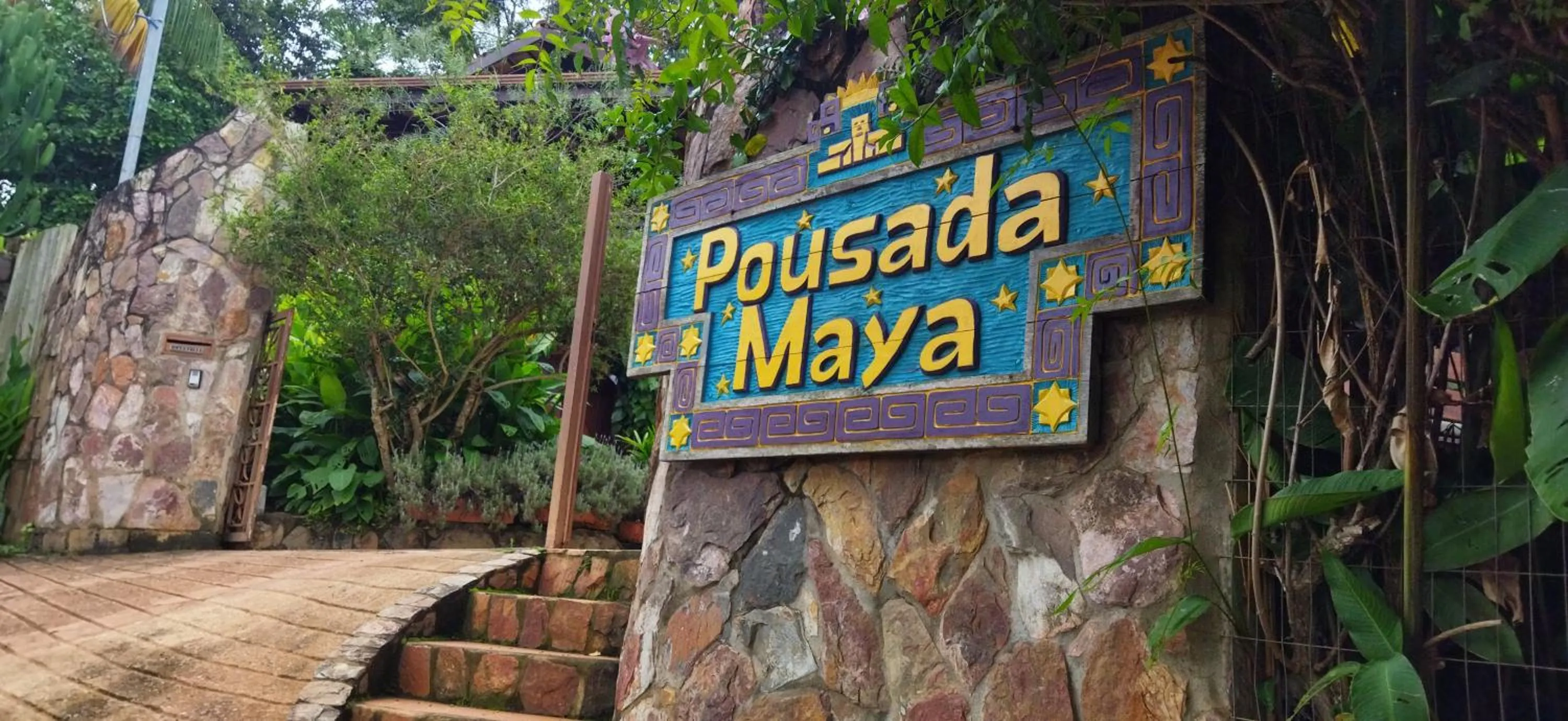 Property building in Pousada Maya