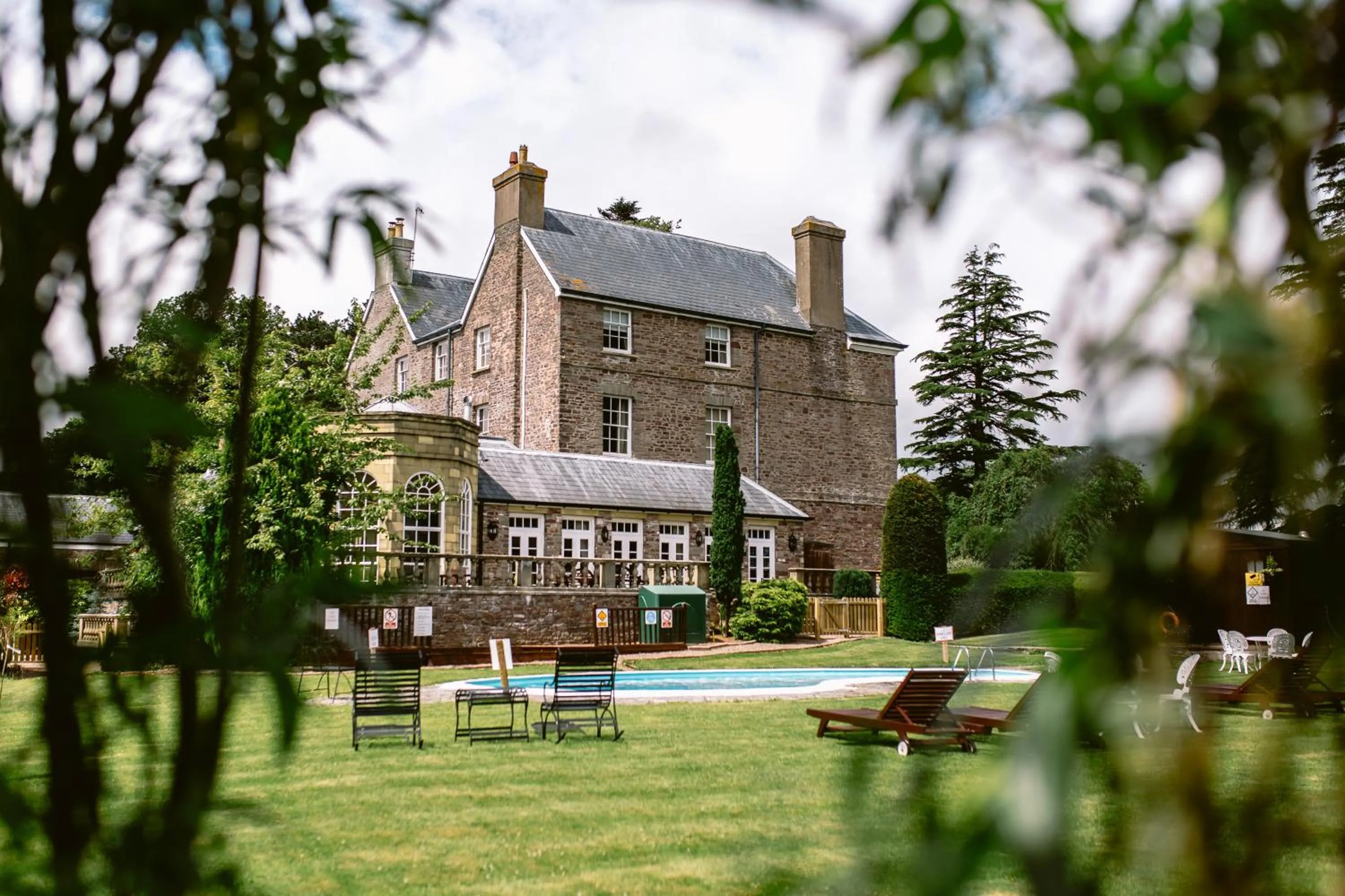 Peterstone Court Country House Restaurant & Spa
