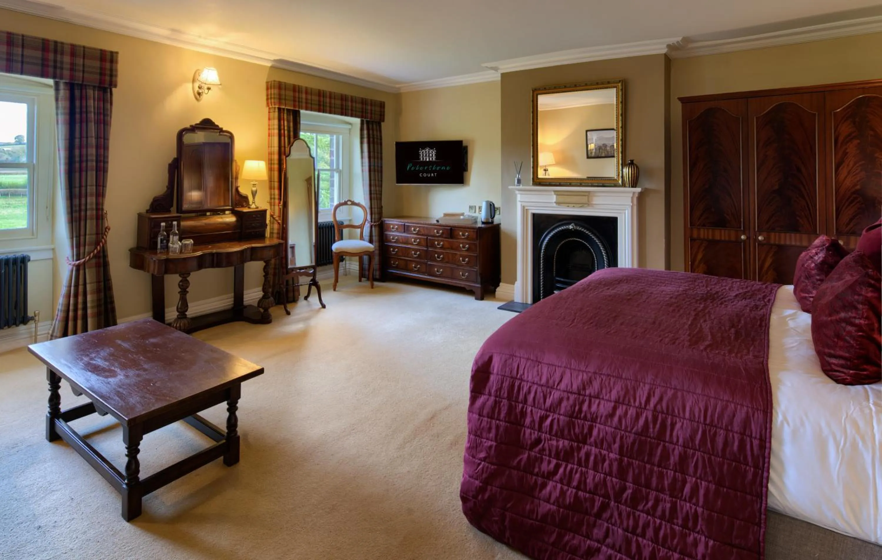 Bed in Peterstone Court Country House Restaurant & Spa