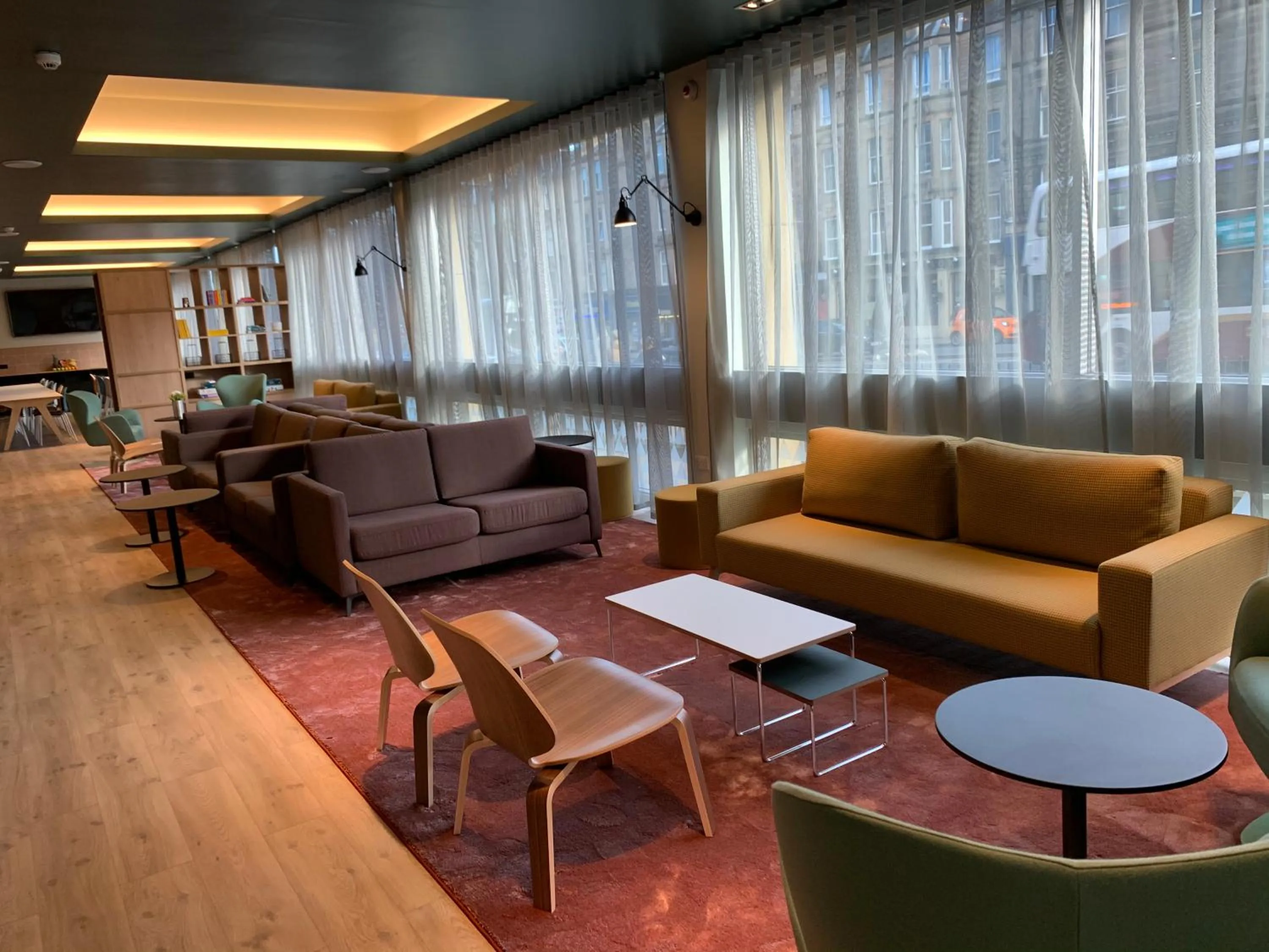 Communal lounge/ TV room in Edinburgh Central Accommodation