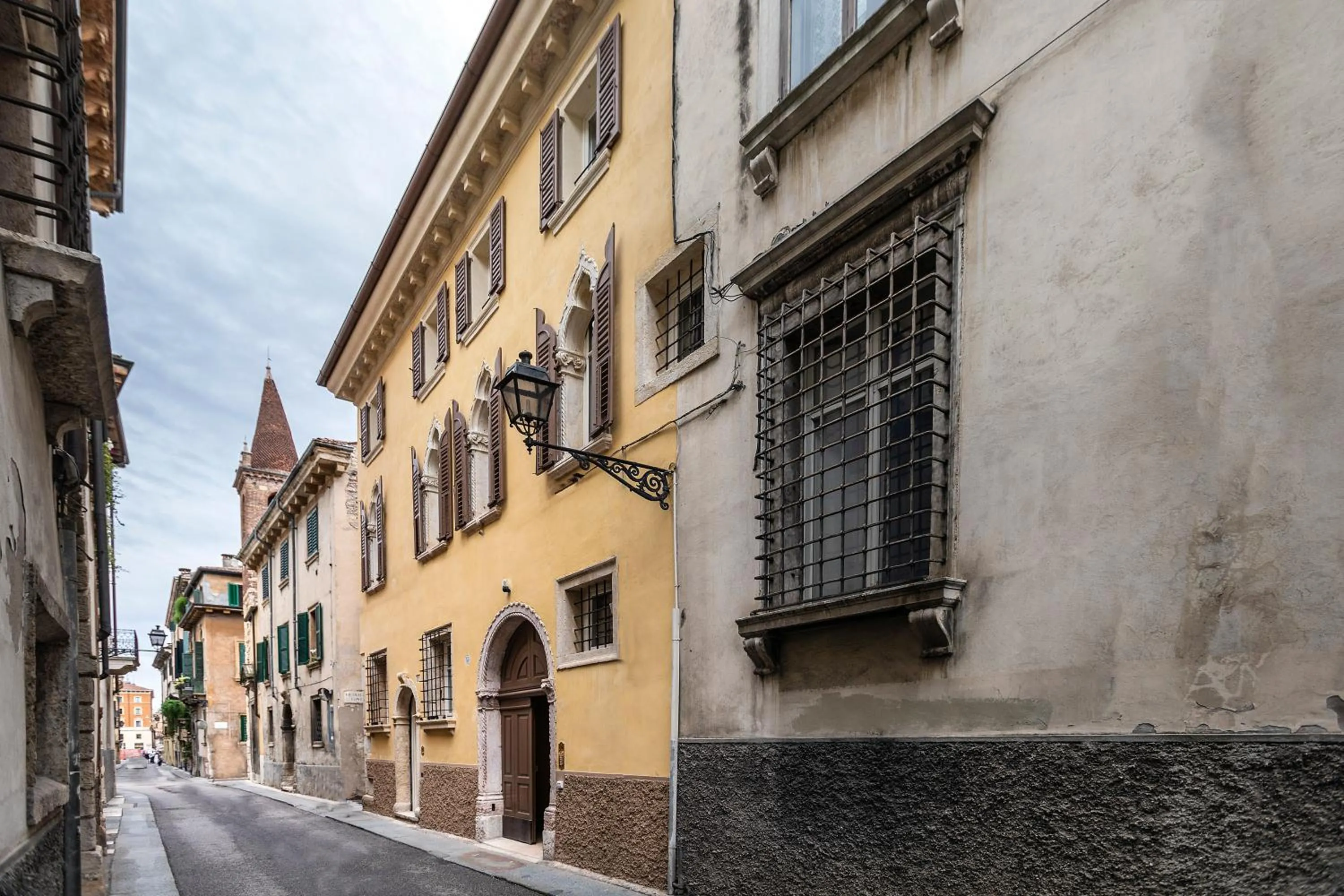 Street view in Residenza Palazzo Brenzoni