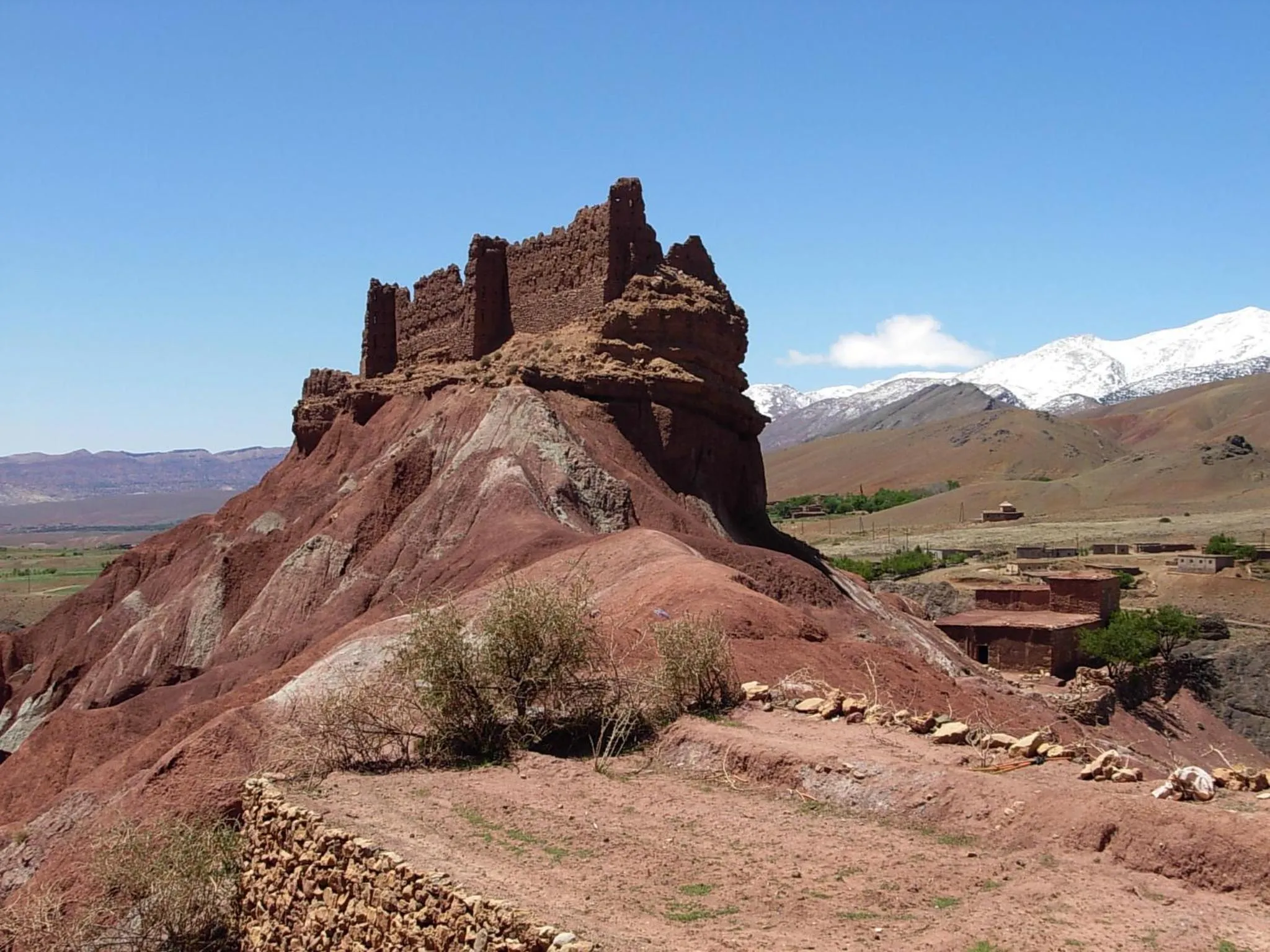 Hiking in Kasbah Tigmi N'Oufella