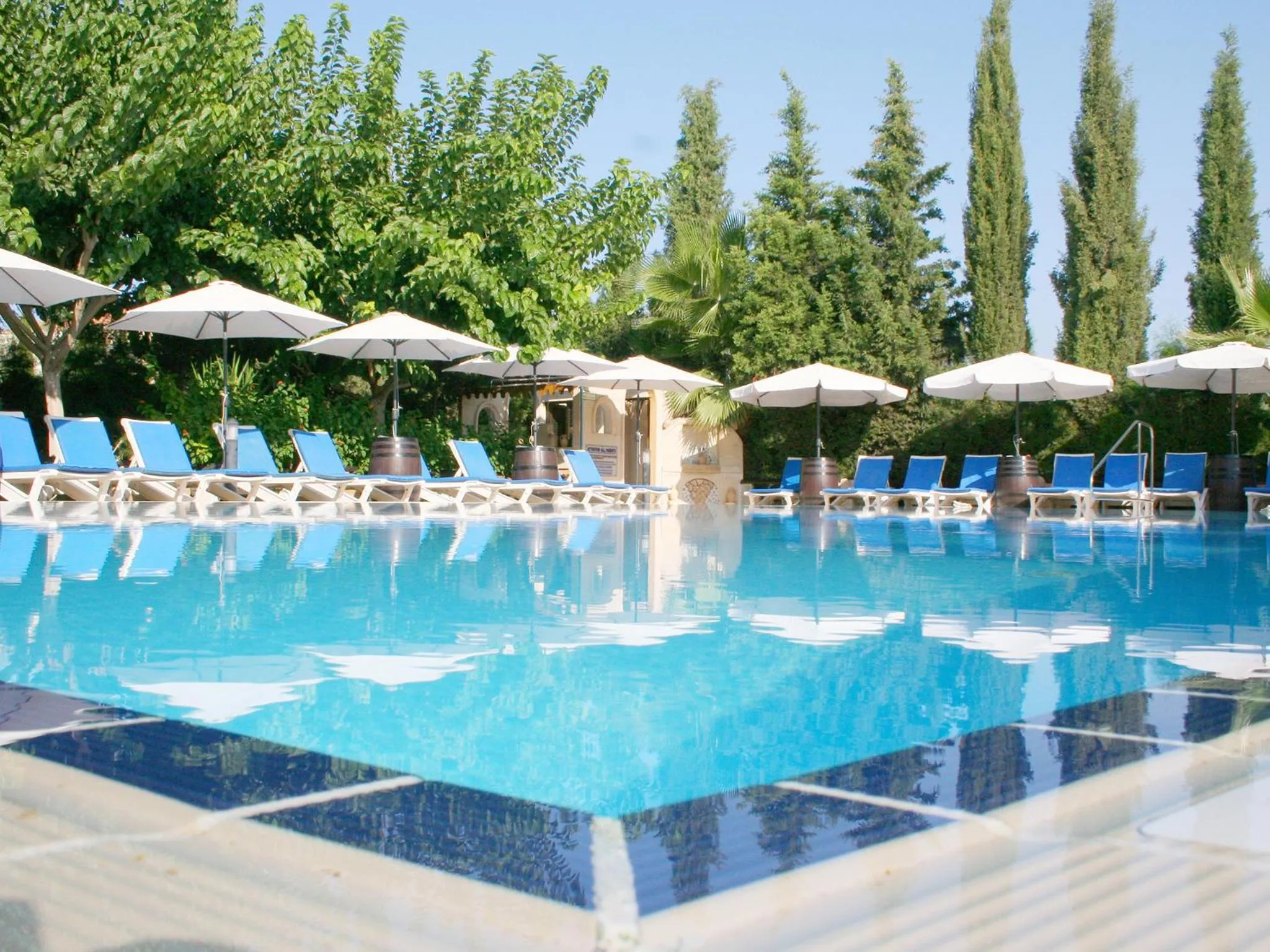 Apollonia Hotel Apartments