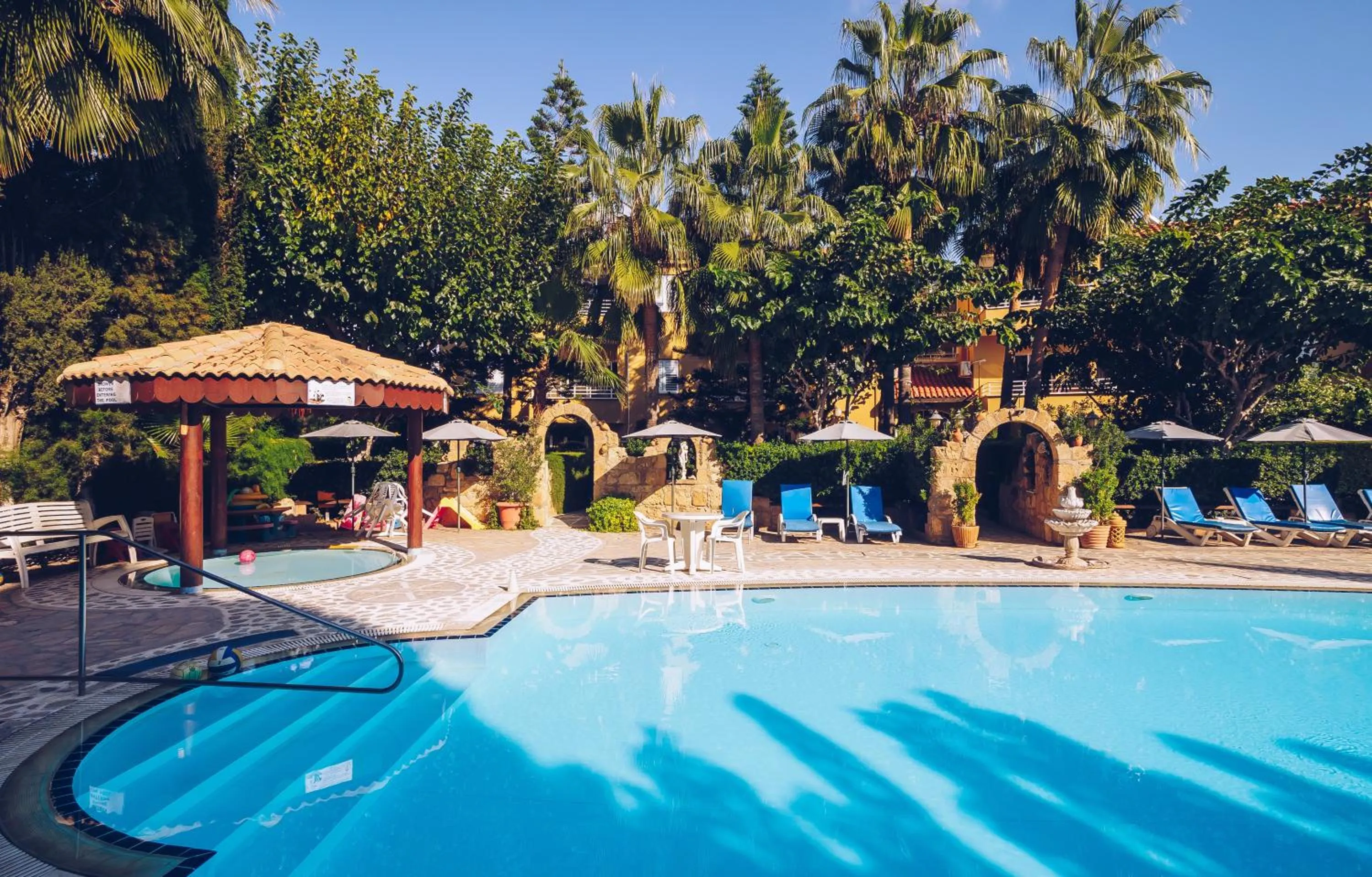 Spring in Apollonia Hotel Apartments