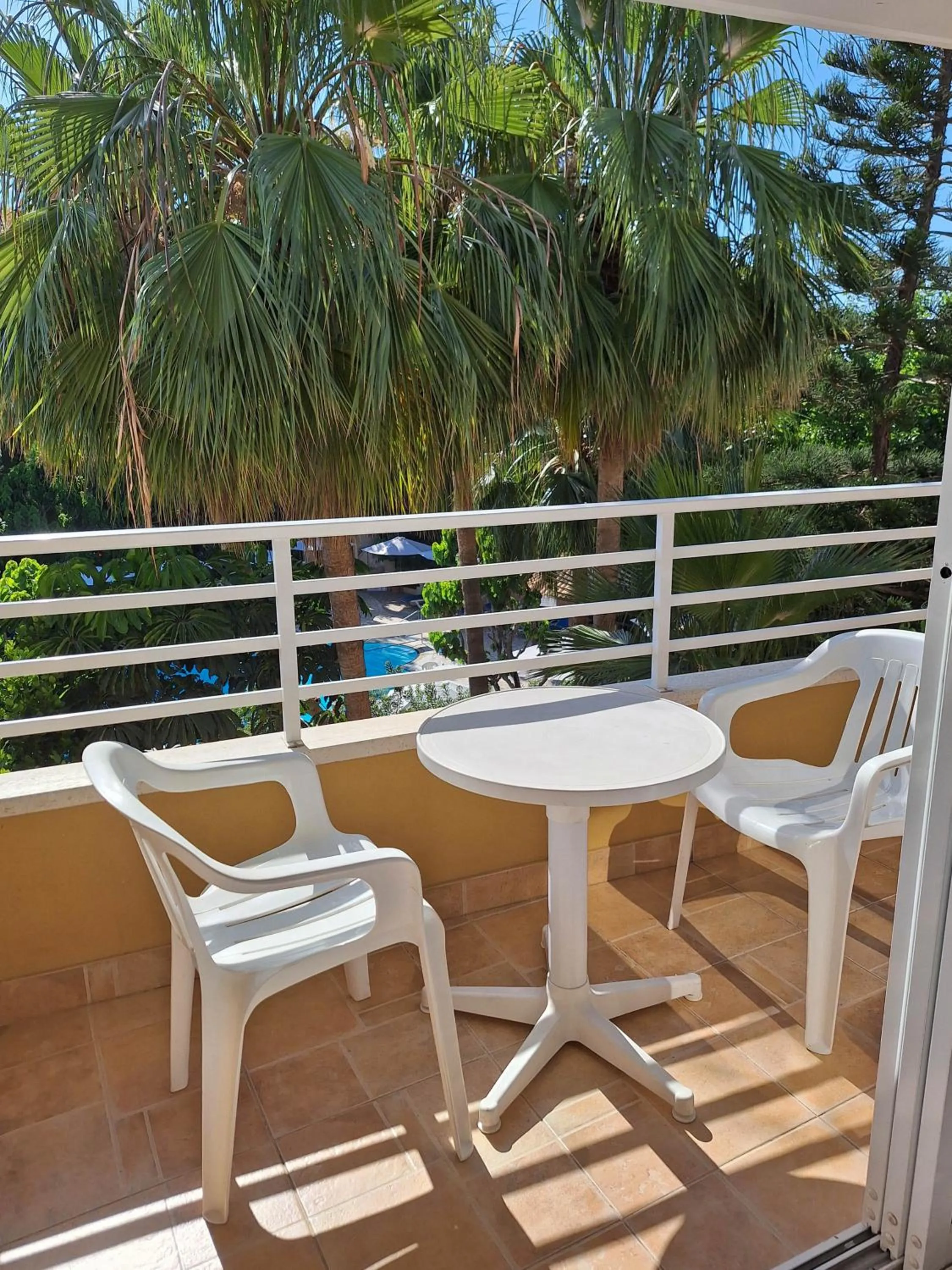 Day in Apollonia Hotel Apartments