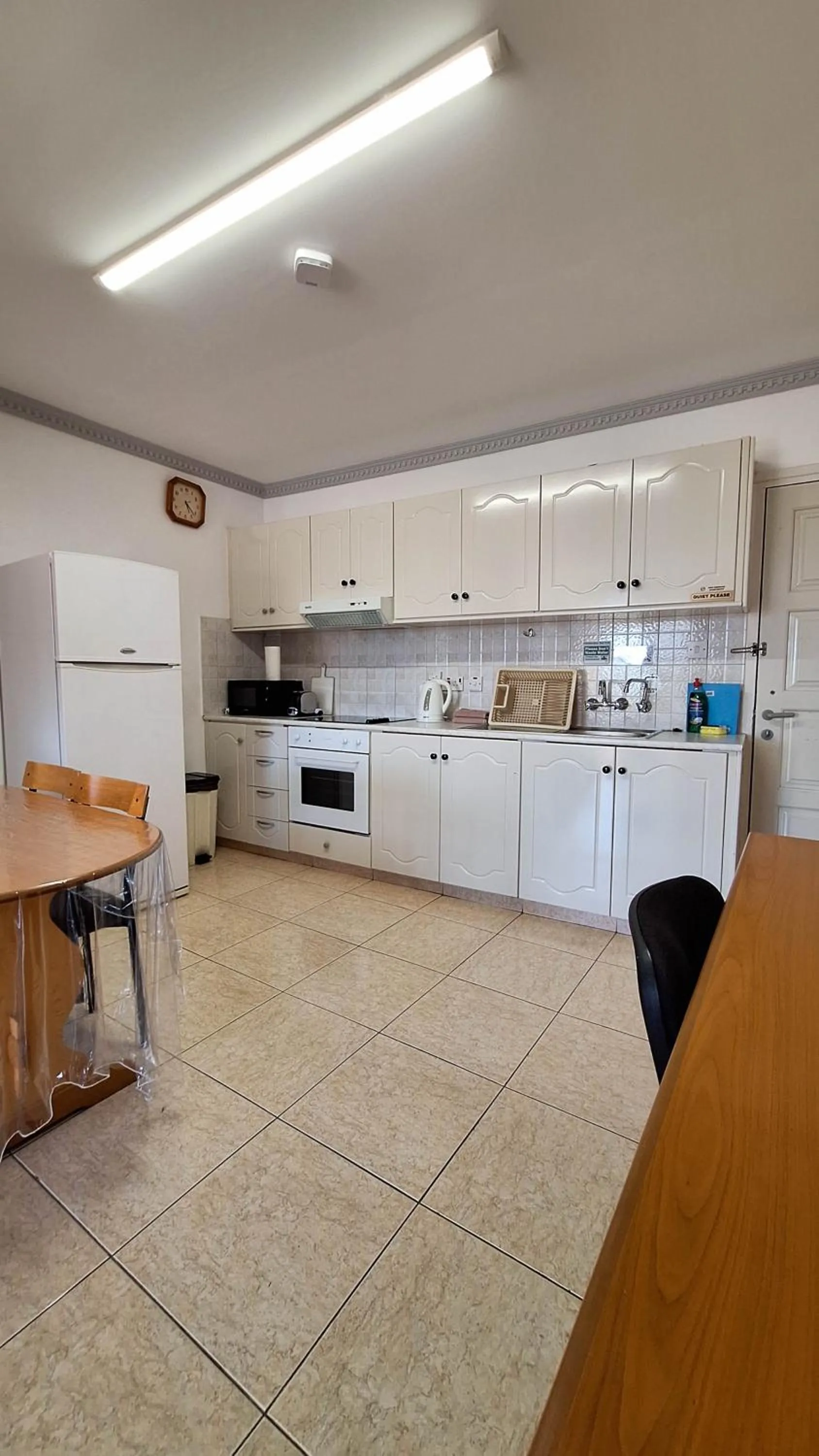 Kitchen or kitchenette in Apollonia Hotel Apartments