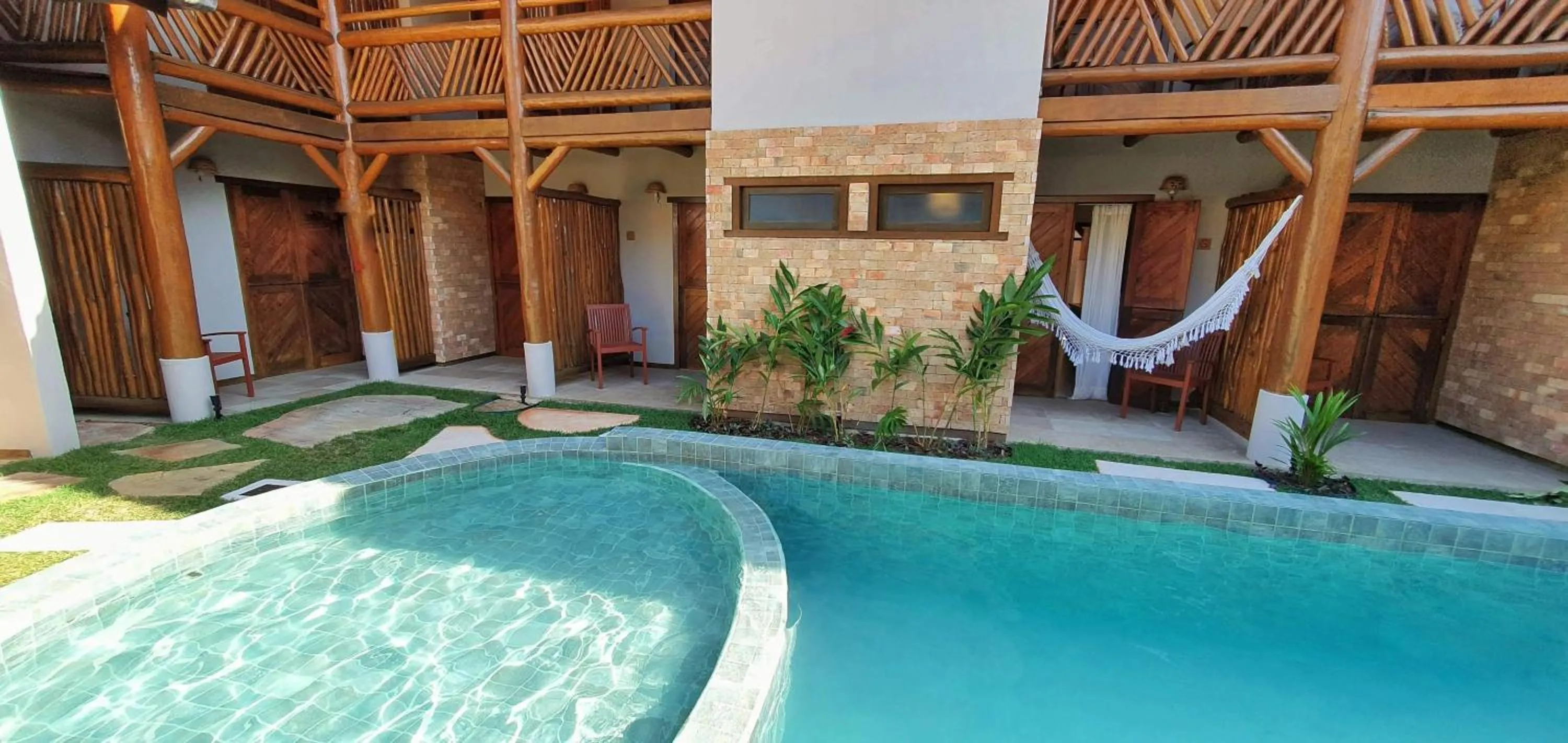 Swimming pool in Pousada Casa de Praia