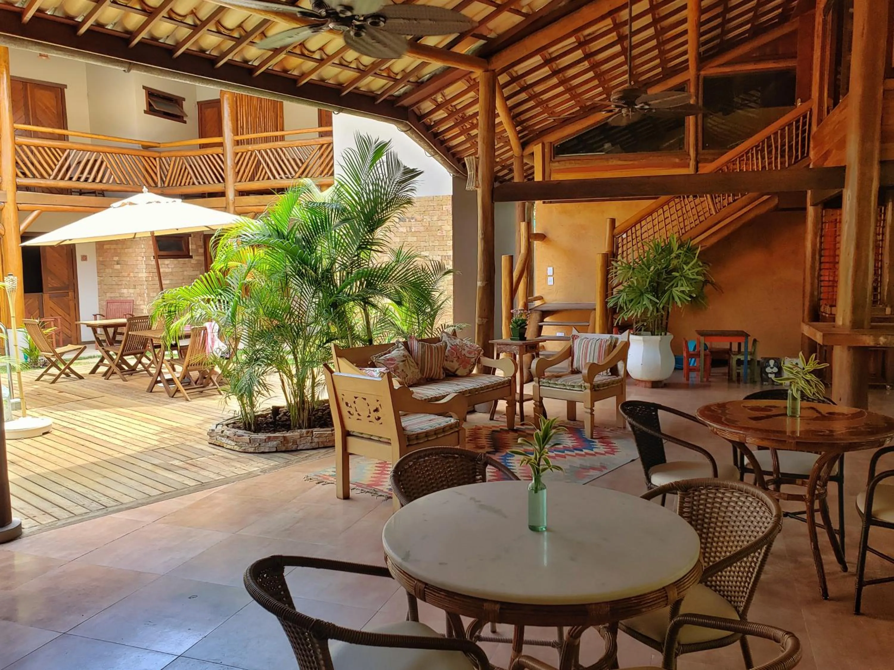 Restaurant/places to eat in Pousada Casa de Praia