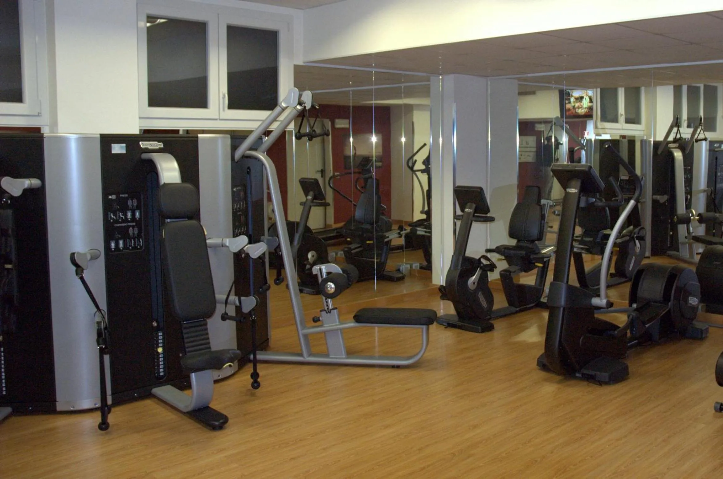 Fitness centre/facilities in Virginia Palace Hotel