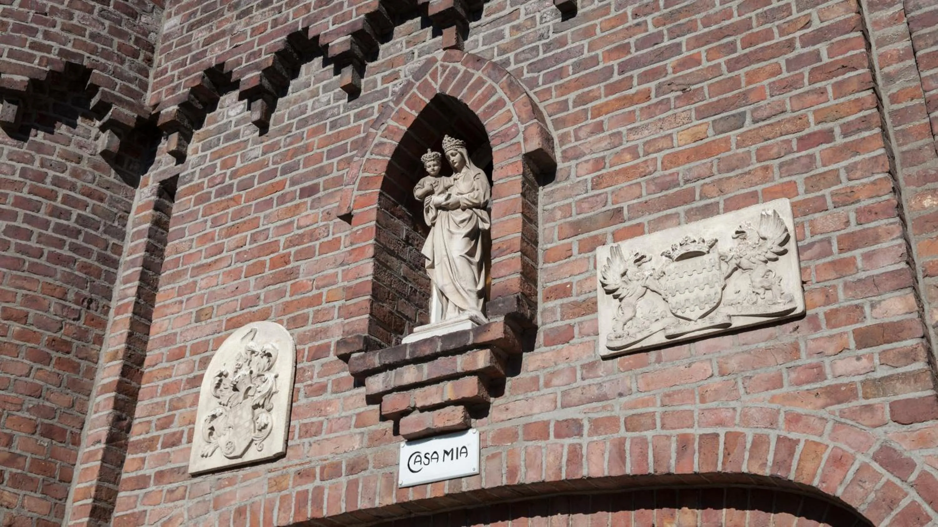 Property logo or sign in Casa Mia Sittard