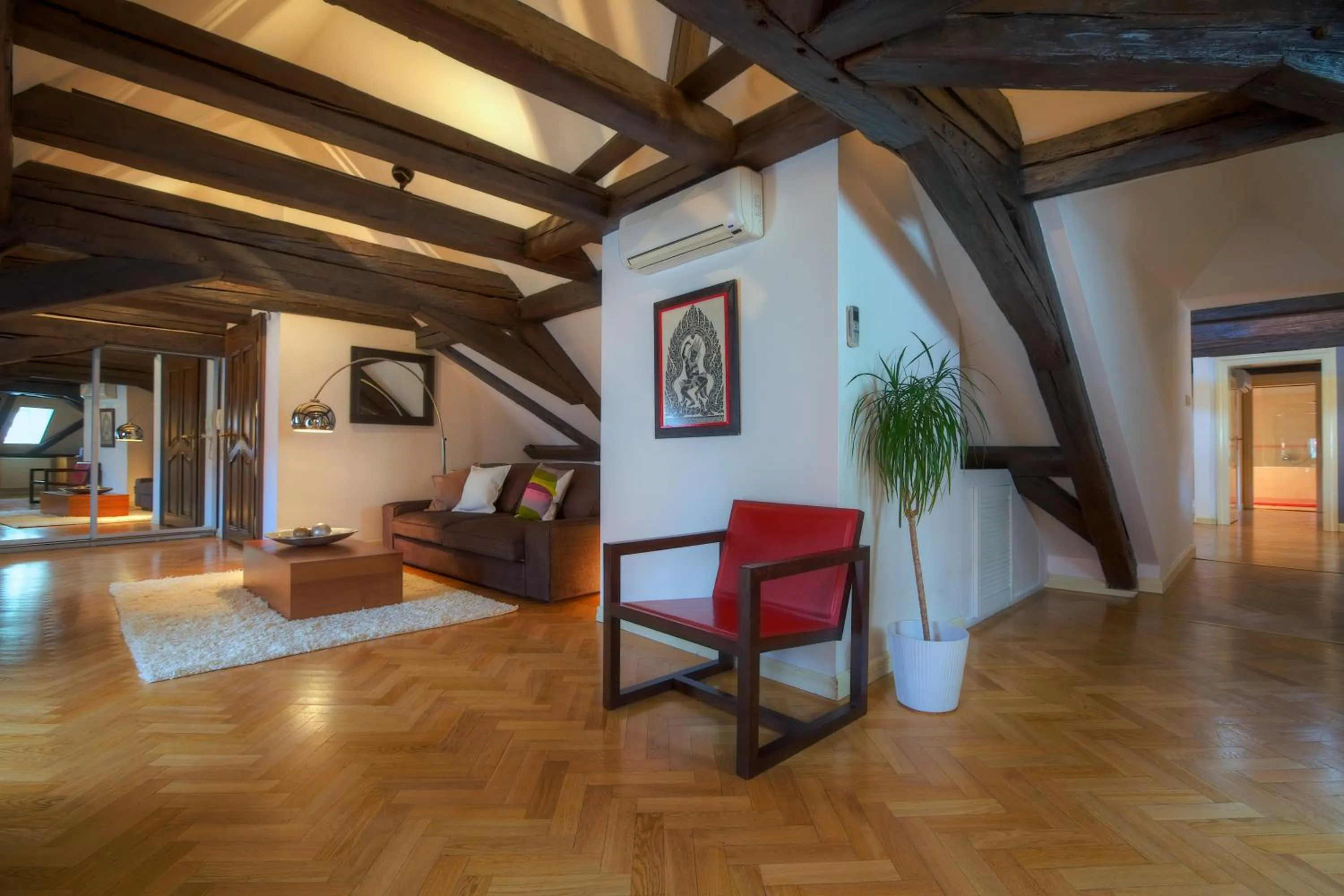 Living room in U Kapra Apartments