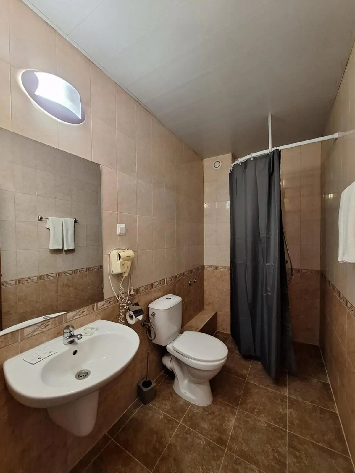 Shower in Hotel Elica