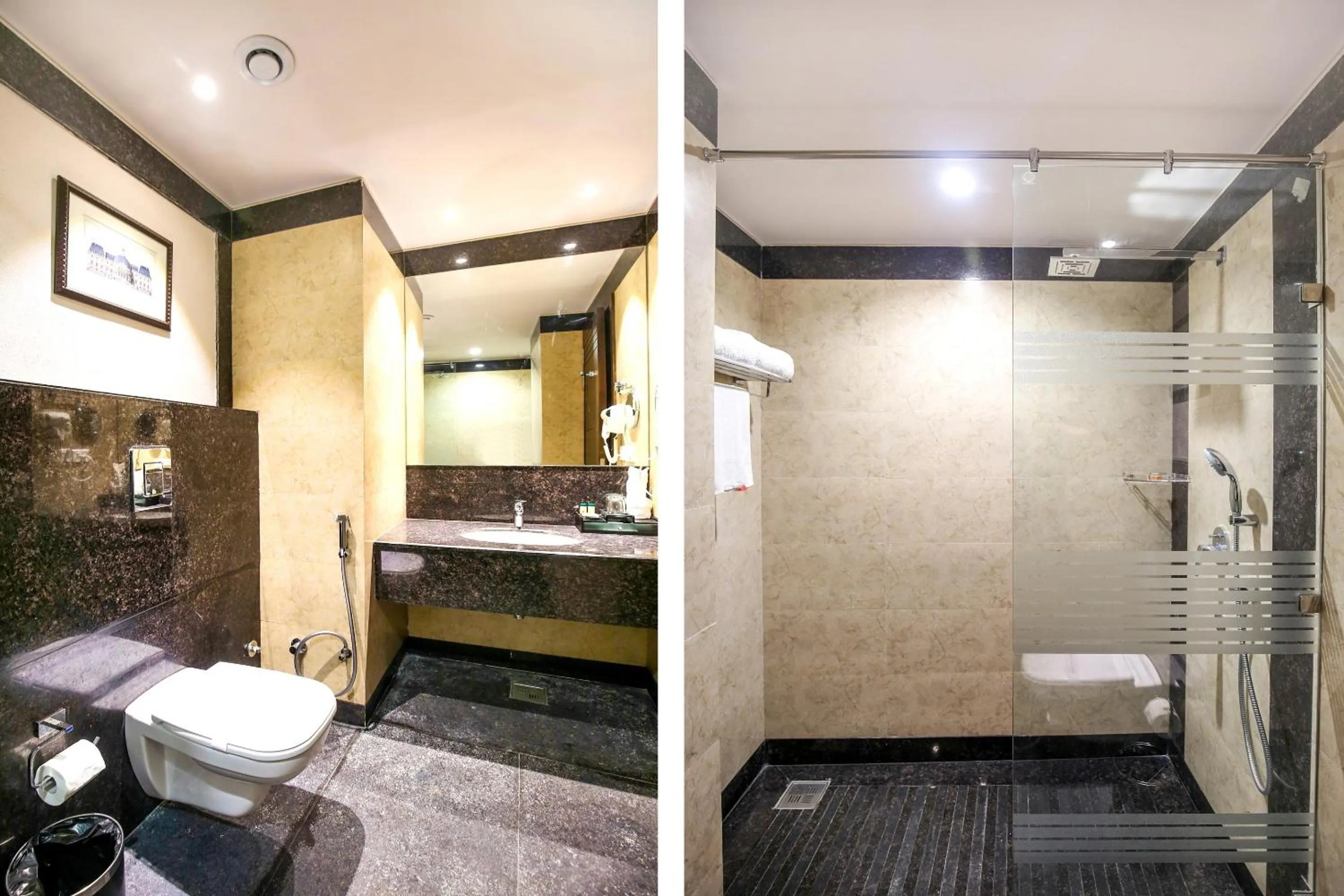 Bathroom in Hotel Stella Continental