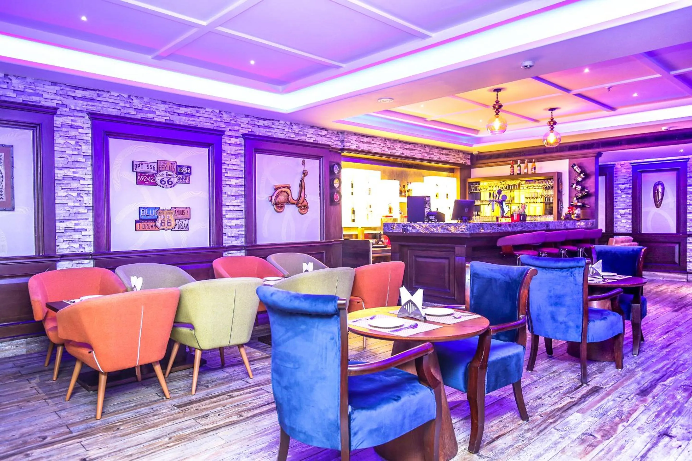 Restaurant/places to eat in Hotel Stella Continental