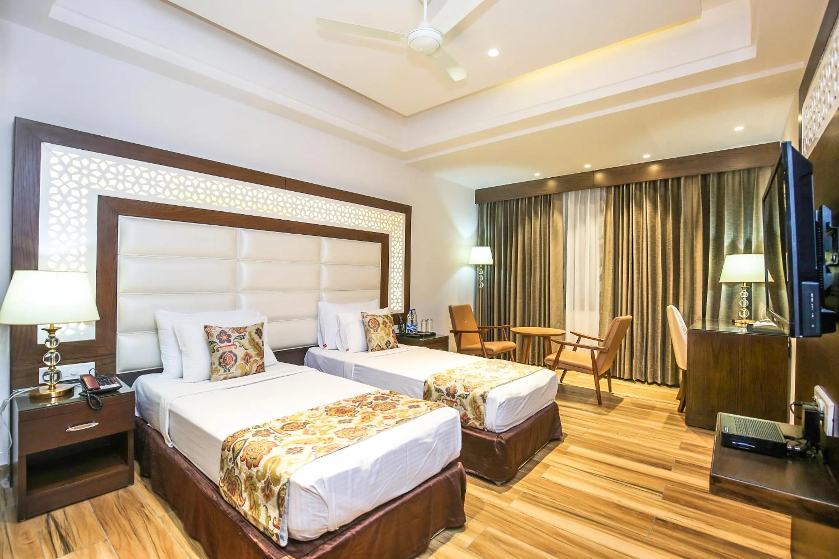 Bedroom, Bed in Hotel Stella Continental