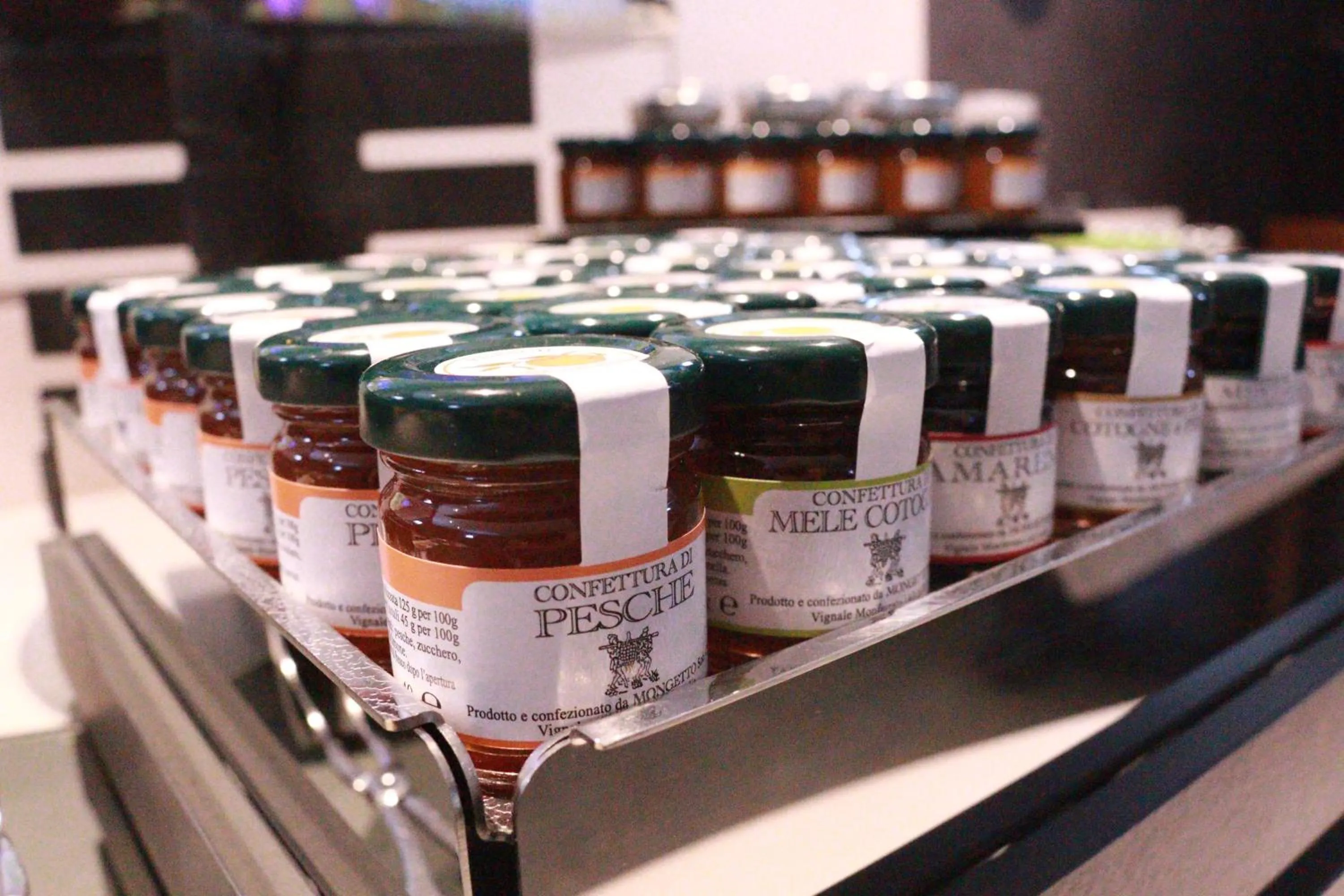 Breakfast in Hotel Garibaldi