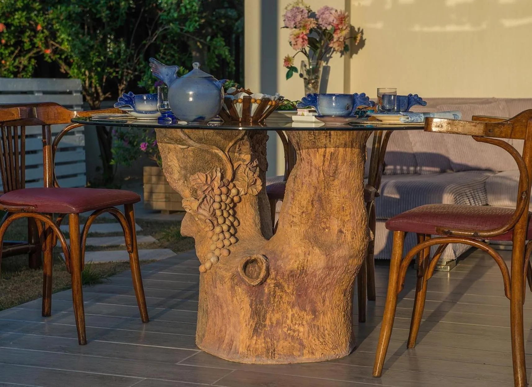 Decorative detail in Destina Hotel