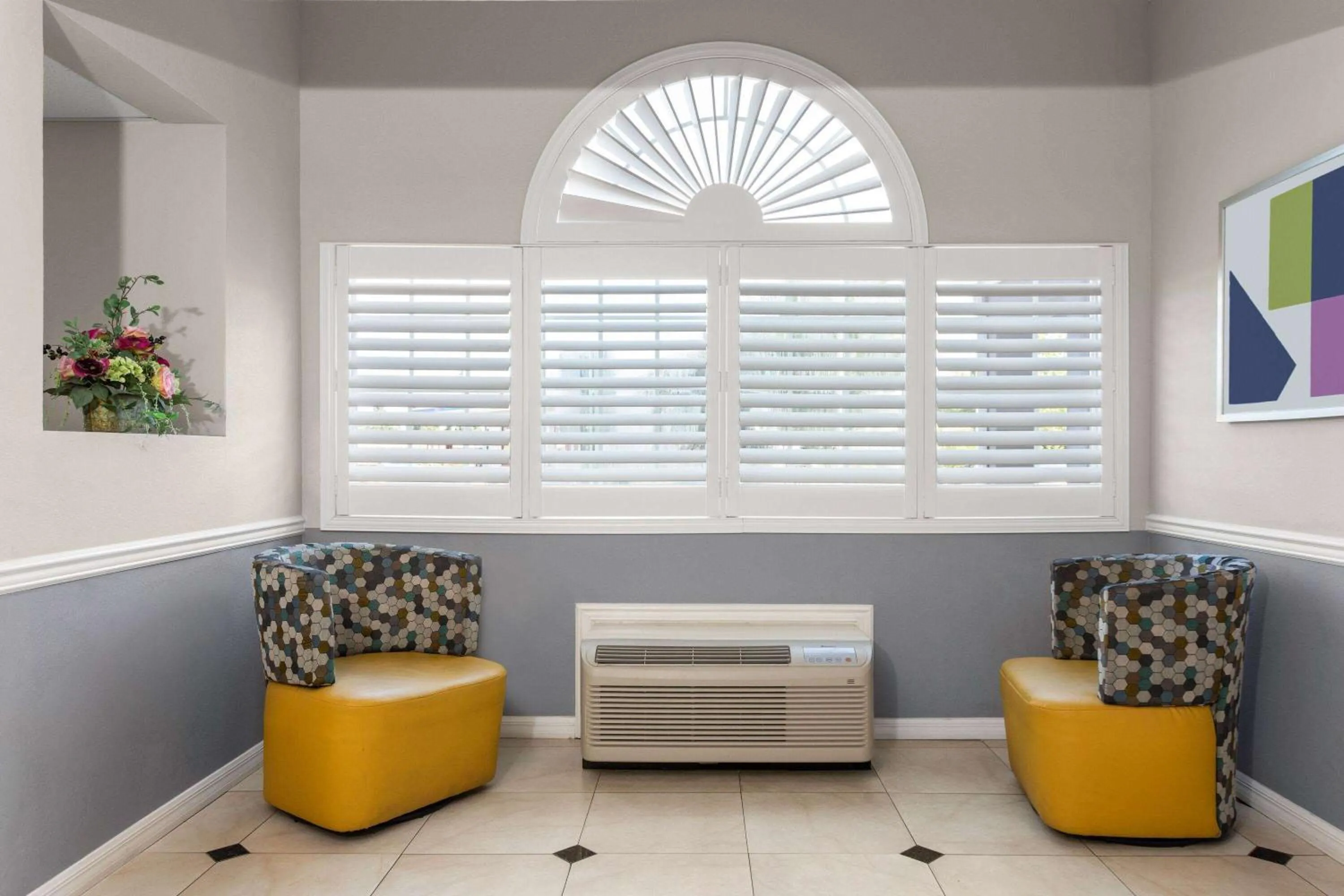 Lobby or reception in Microtel Inn & Suites by Wyndham Panama City